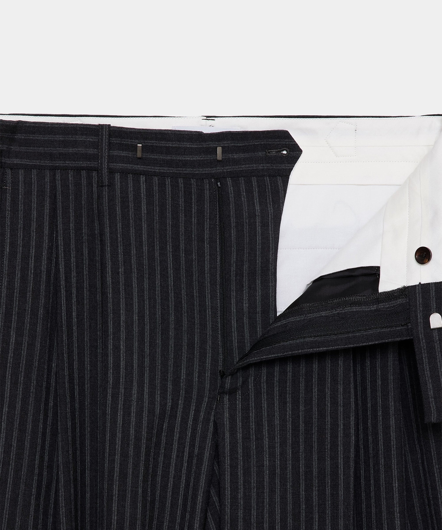 TWO TUCK BAGGY TROUSERS MARKAWARE/marka