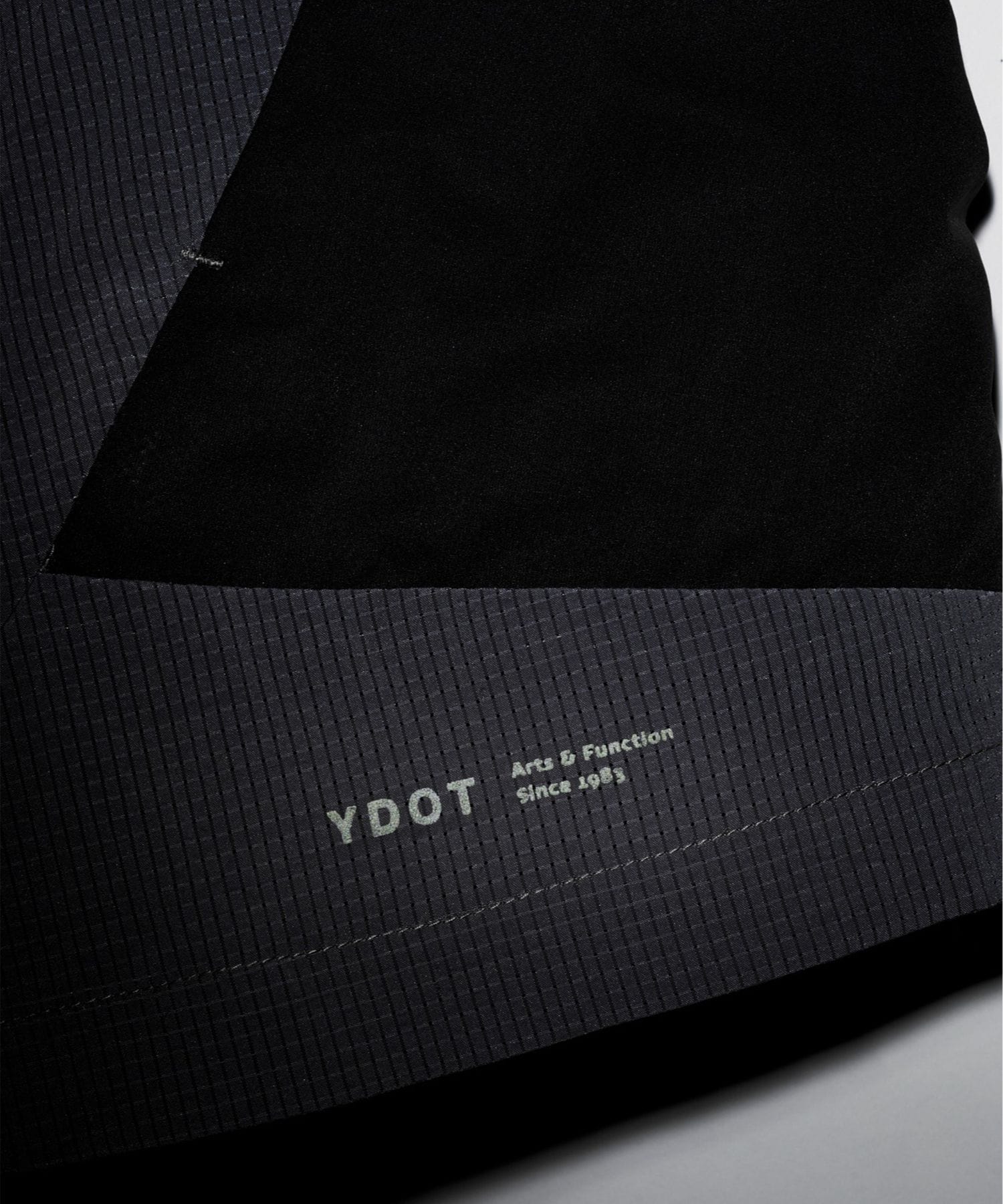 AIR VENT BUGGY SHORTS YDOT