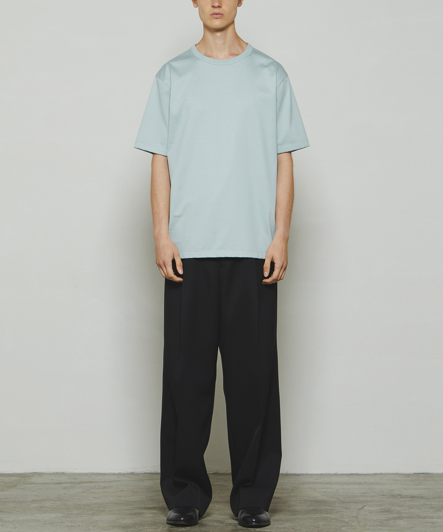 THE T-SHIRT THE RERACS