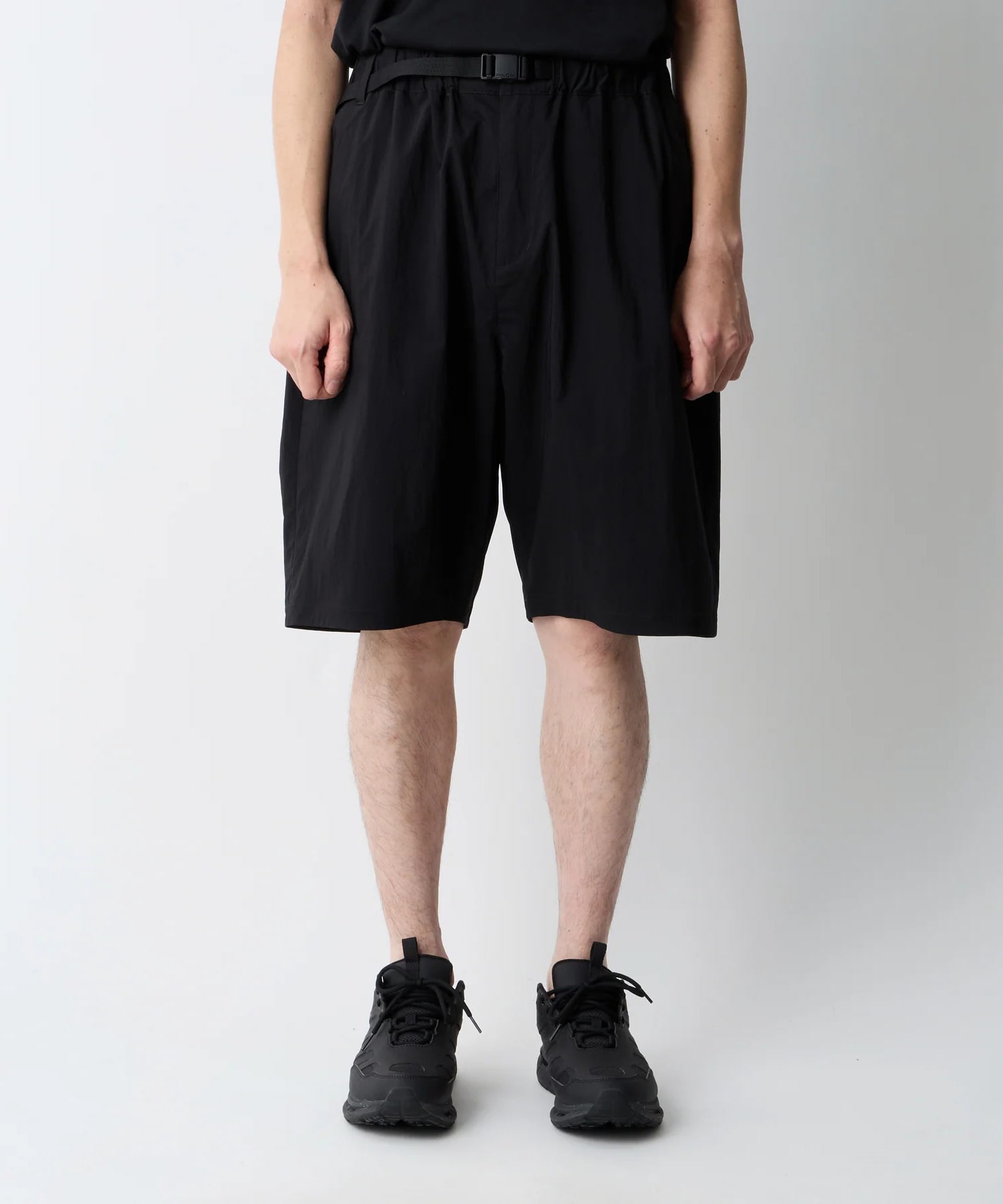 ×Dickies WIDE SHORT PANTS White Mountaineering