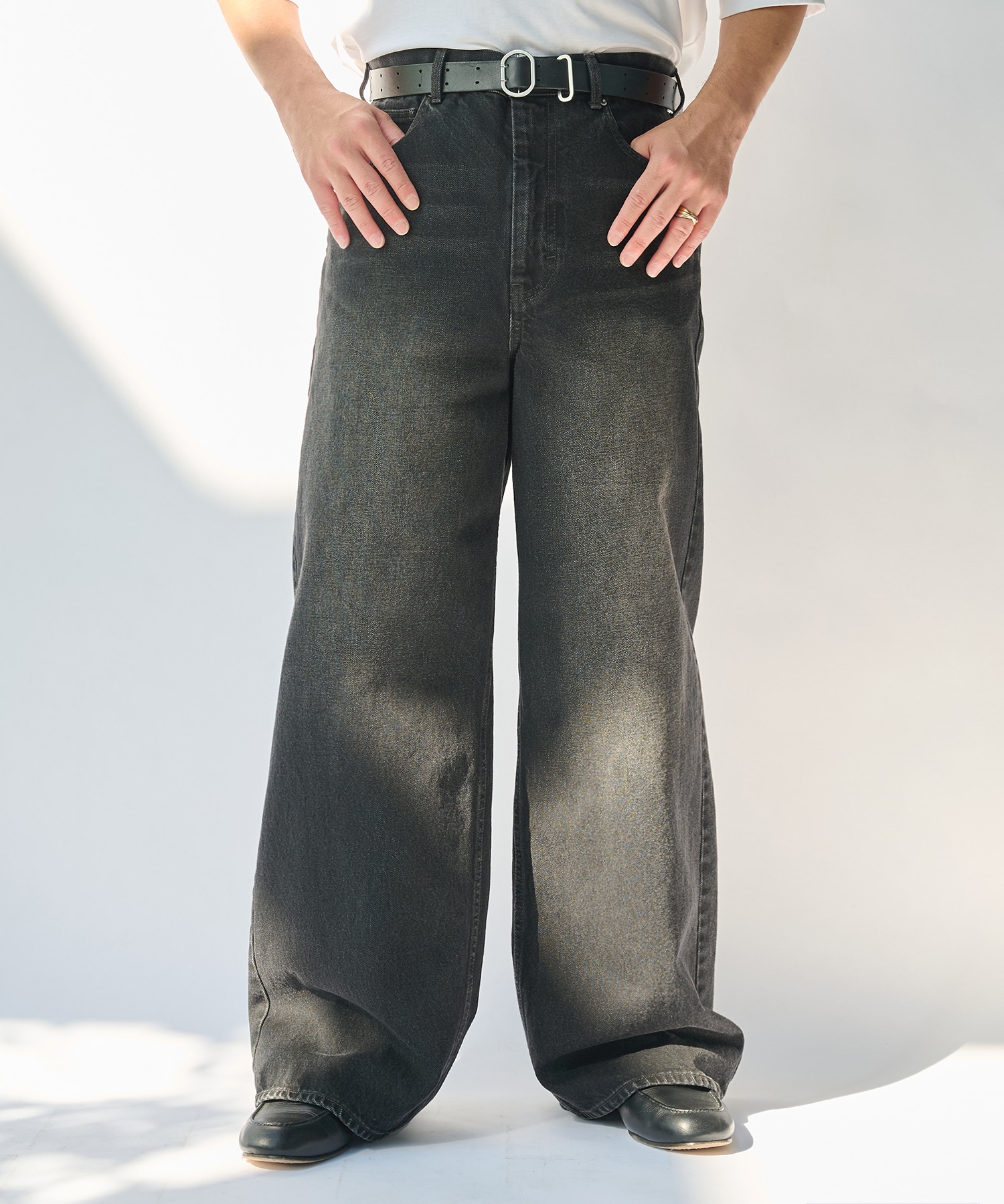 BLEACH OVERDYE DENIM JEANS STUDIOUS