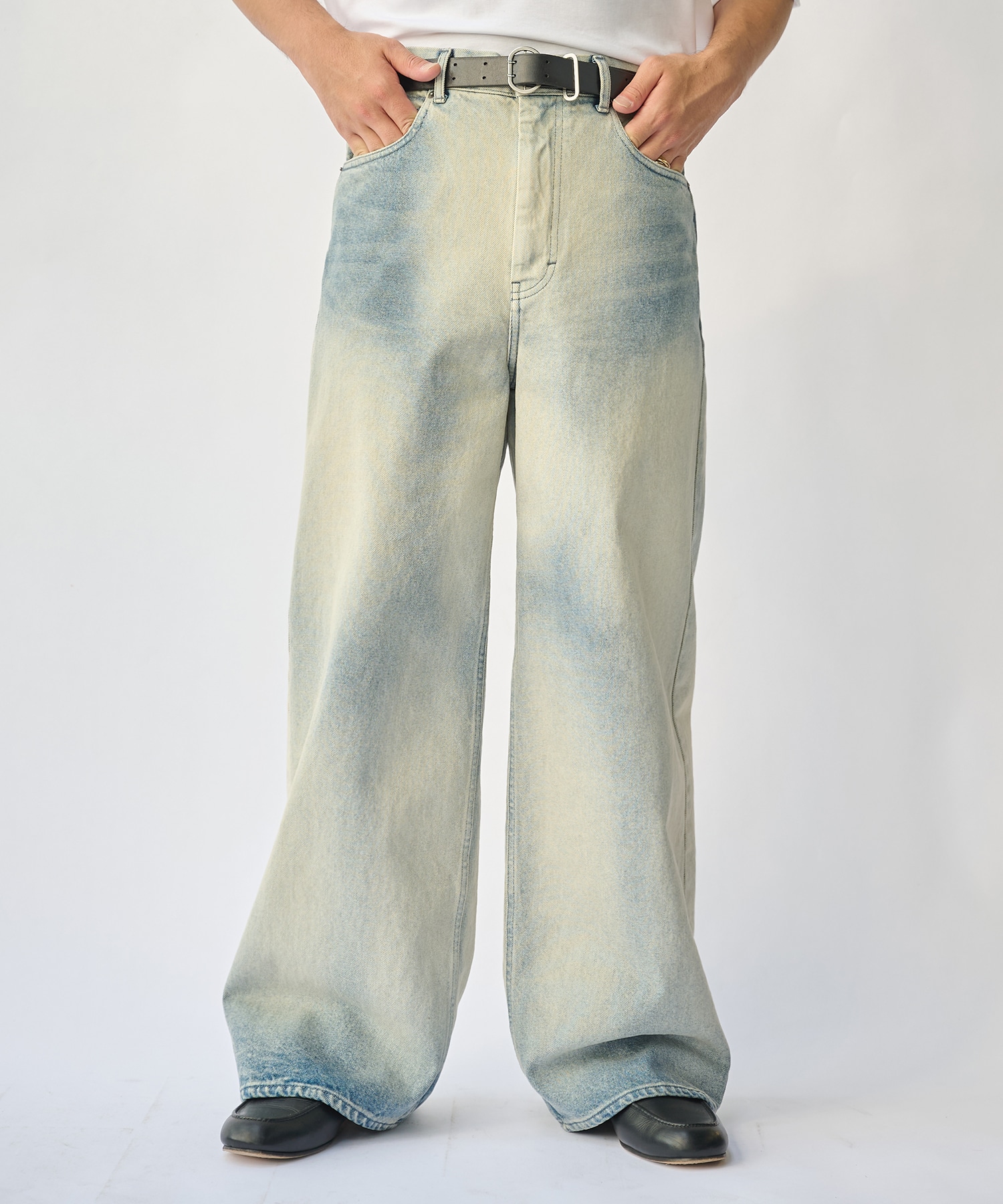 BLEACH OVERDYE DENIM JEANS STUDIOUS
