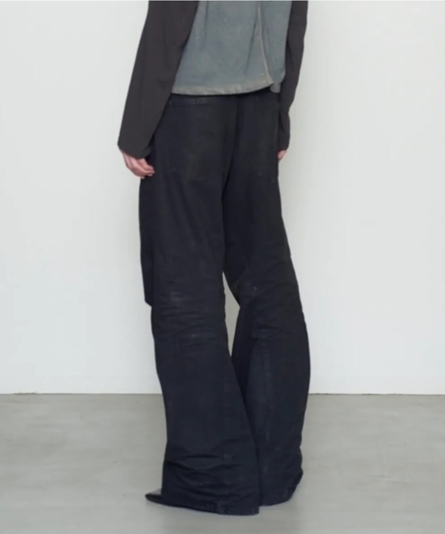 3D TWISTED WIDE LEG JEANS NVRFRGT