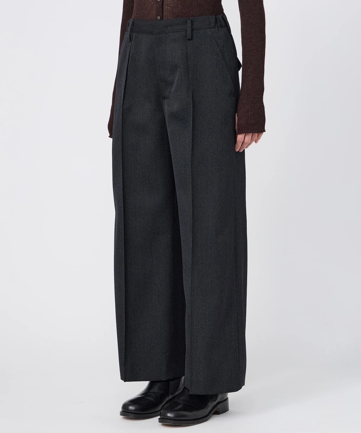 ONE-TUCK BAGGY TROUSERS IRENISA