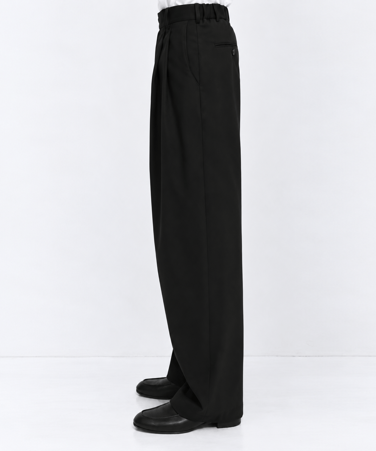 2Tuck Curve Slacks STUDIOUS