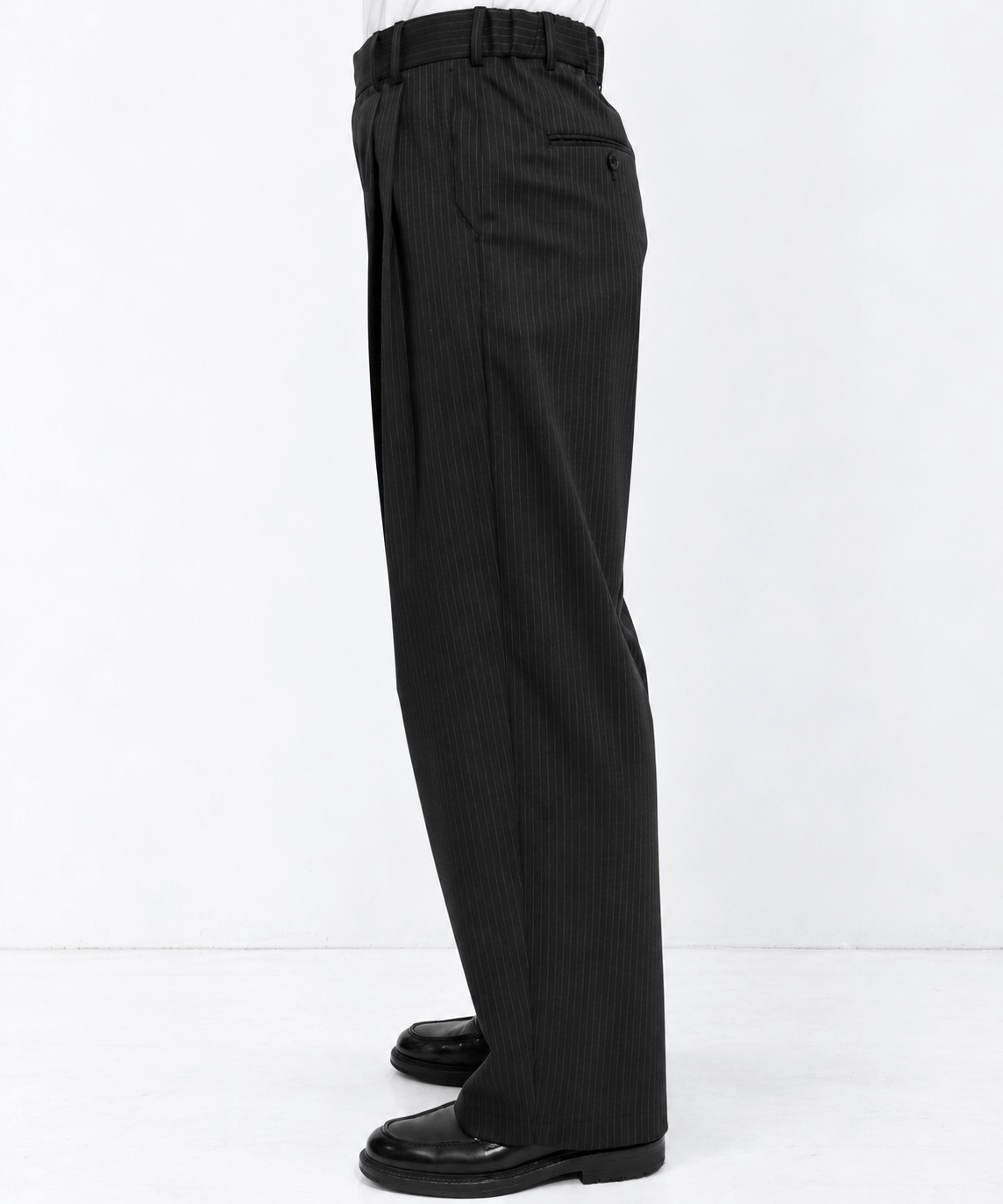 2Tuck Curve Slacks STUDIOUS