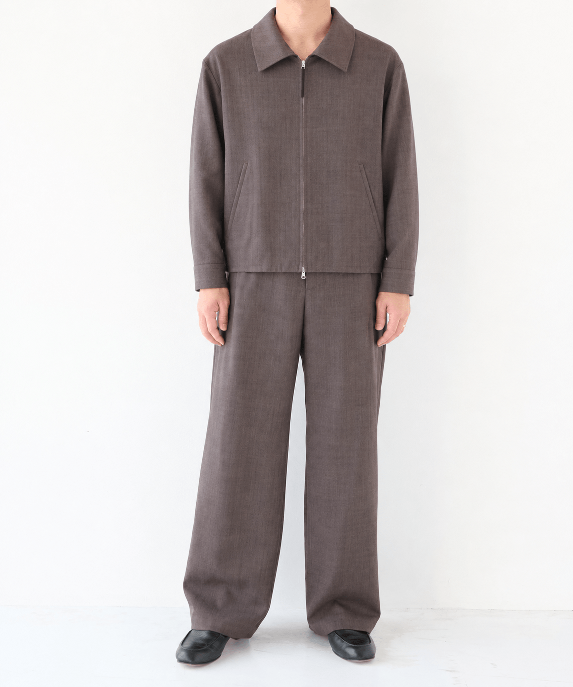 Wool Smart Straight Slacks STUDIOUS
