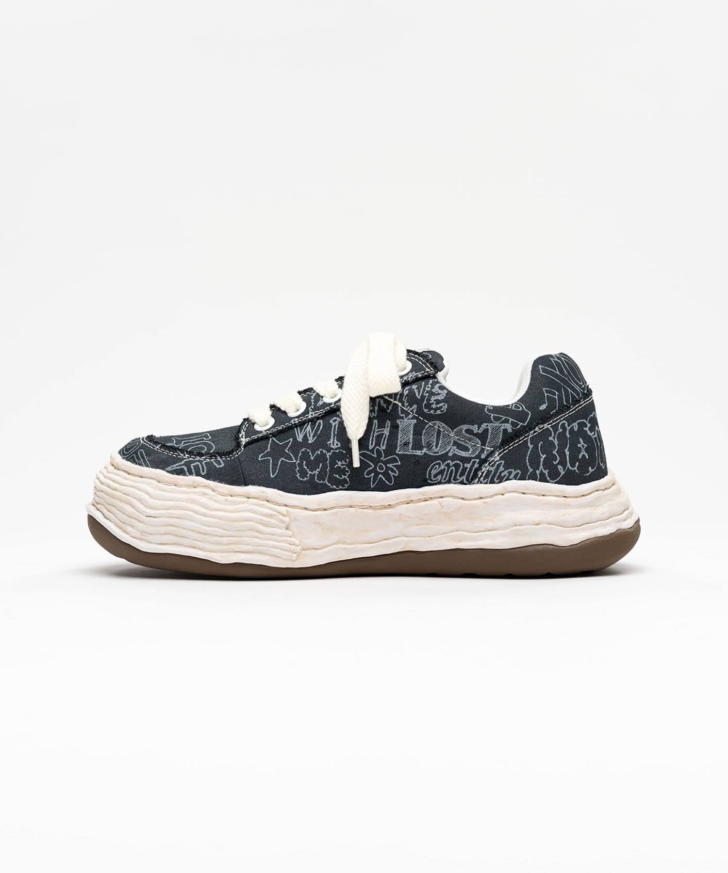 OLIVER OG Sole Graffiti Printed Canvas Low-top Sneakers Maison MIHARA YASUHIRO