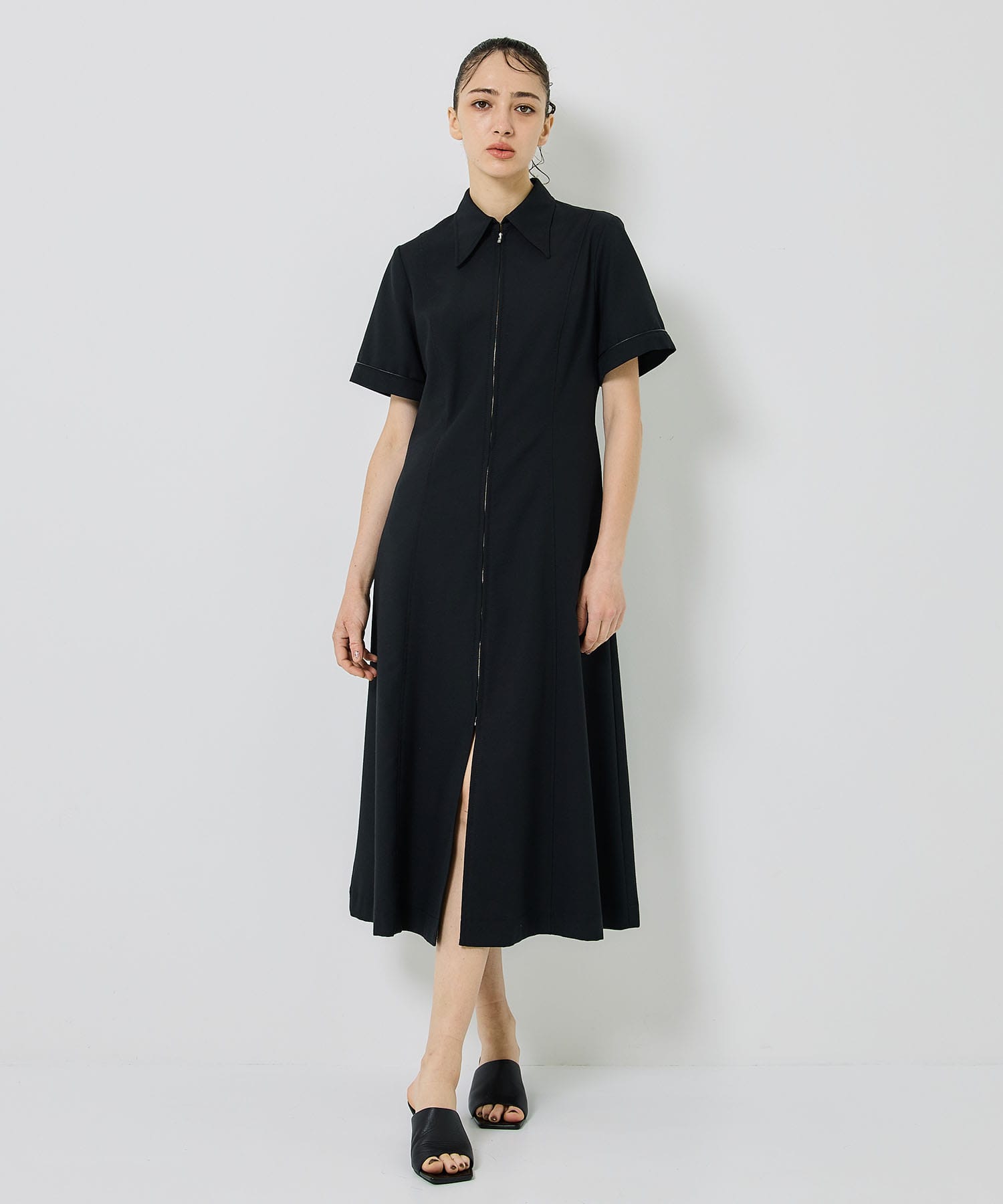 フロントジップセミフレアーワンピース(1 BLACK): STUDIOUS: WOMENS