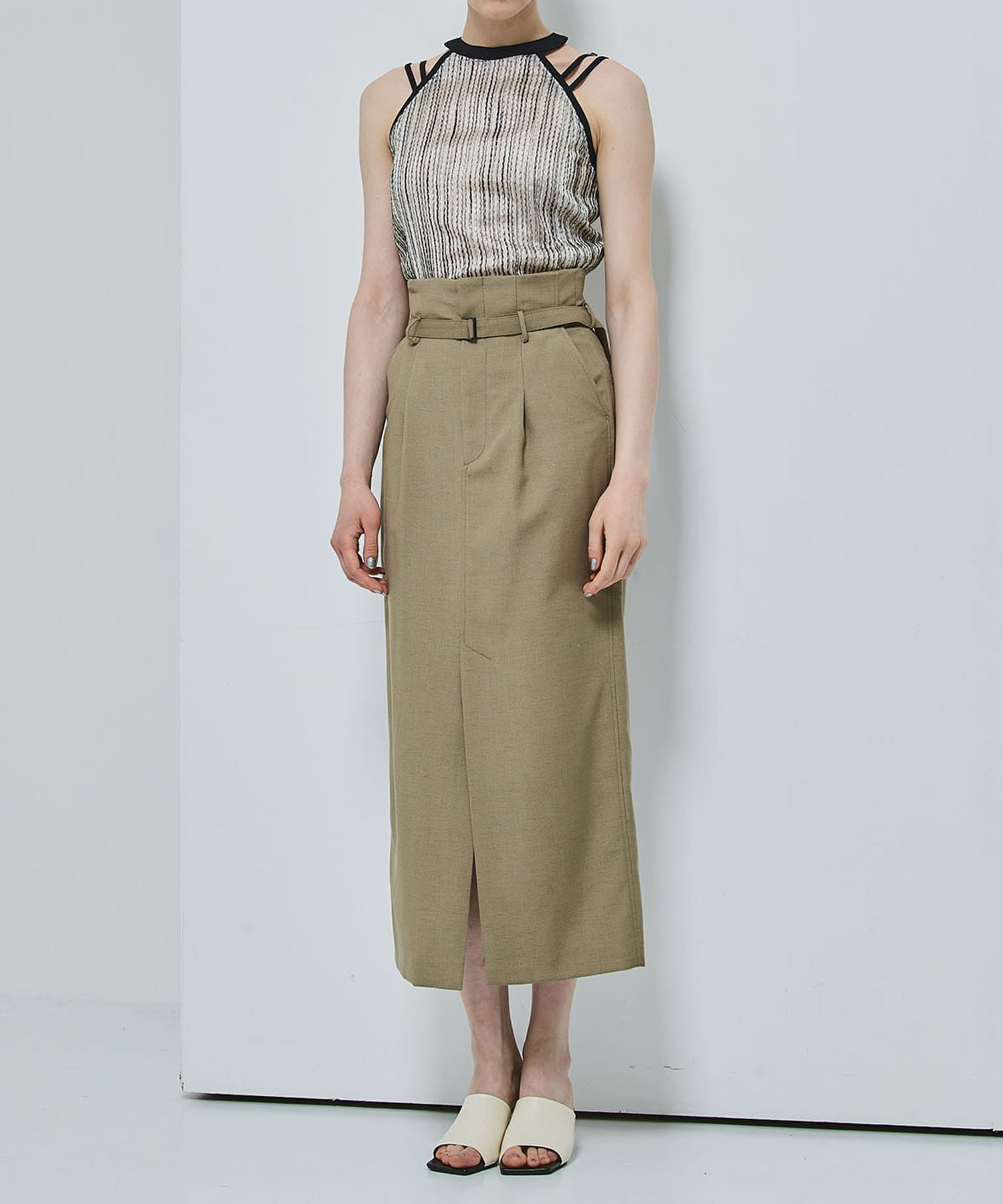 ベルトマークタイトロングSkirt STUDIOUS