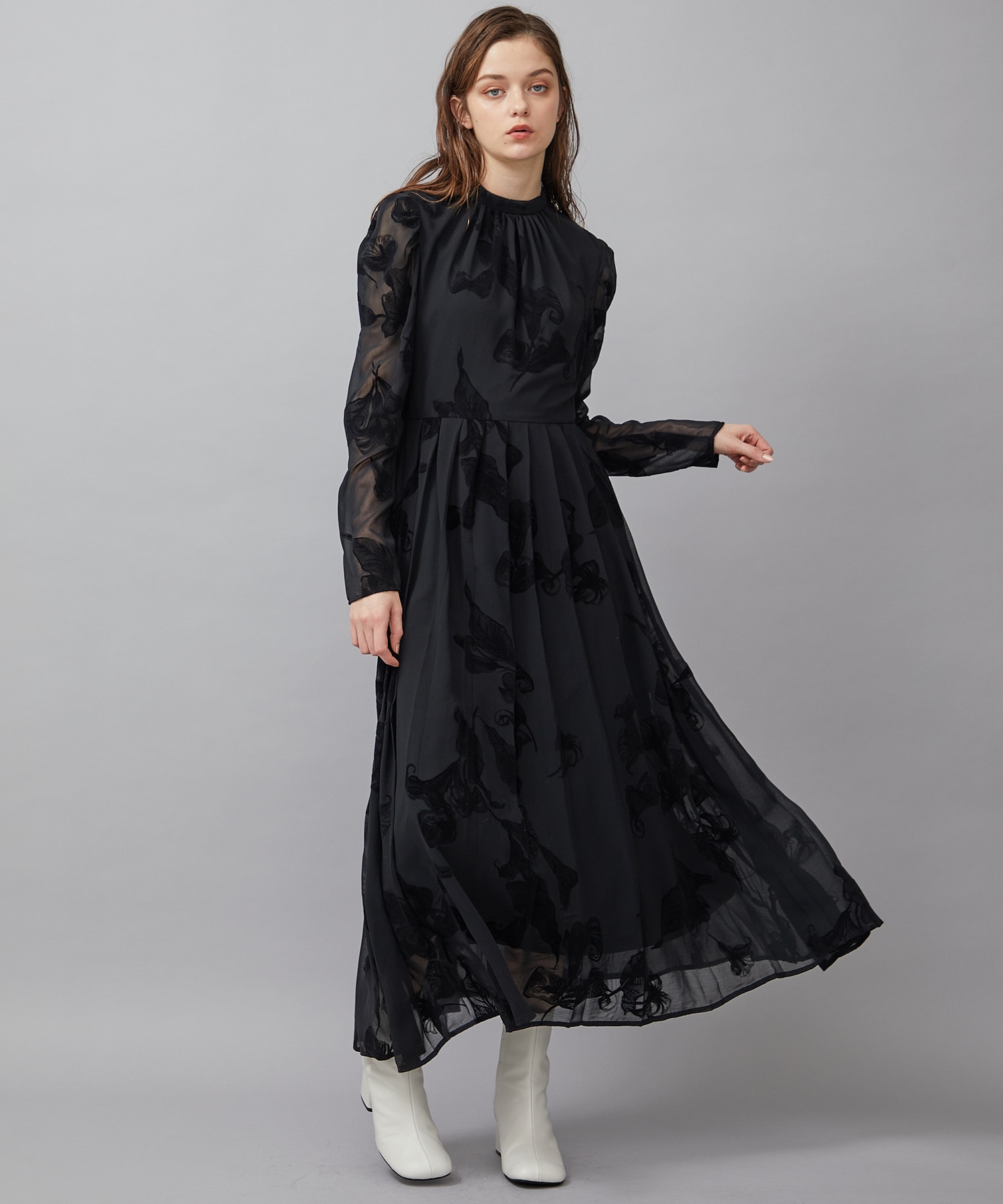 UND CALLA FLOCKY DRESS 新品 www.m-arteyculturavisual.com