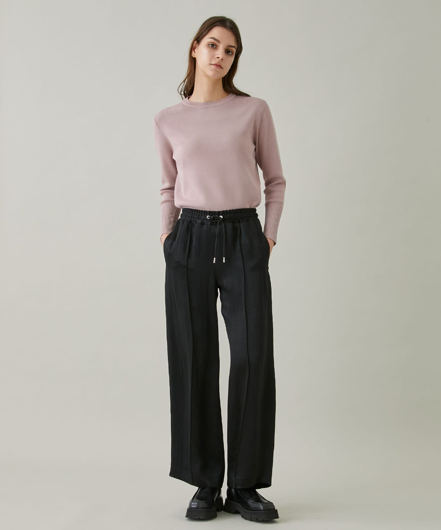 MAT SATIN RELAX PANTS /BLK - plastmix.pl