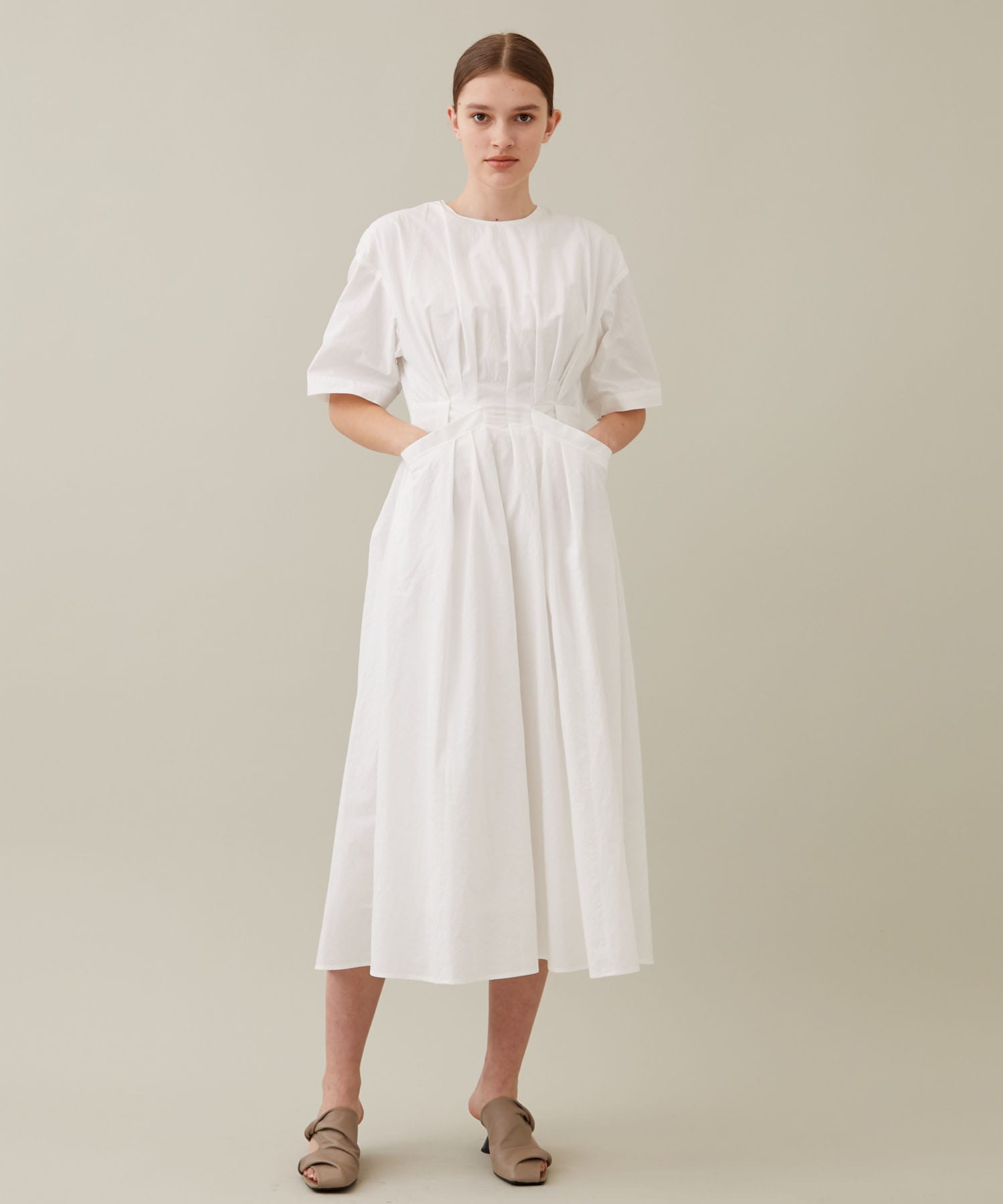 Adele assembled tex dress WH AKIRANAKA