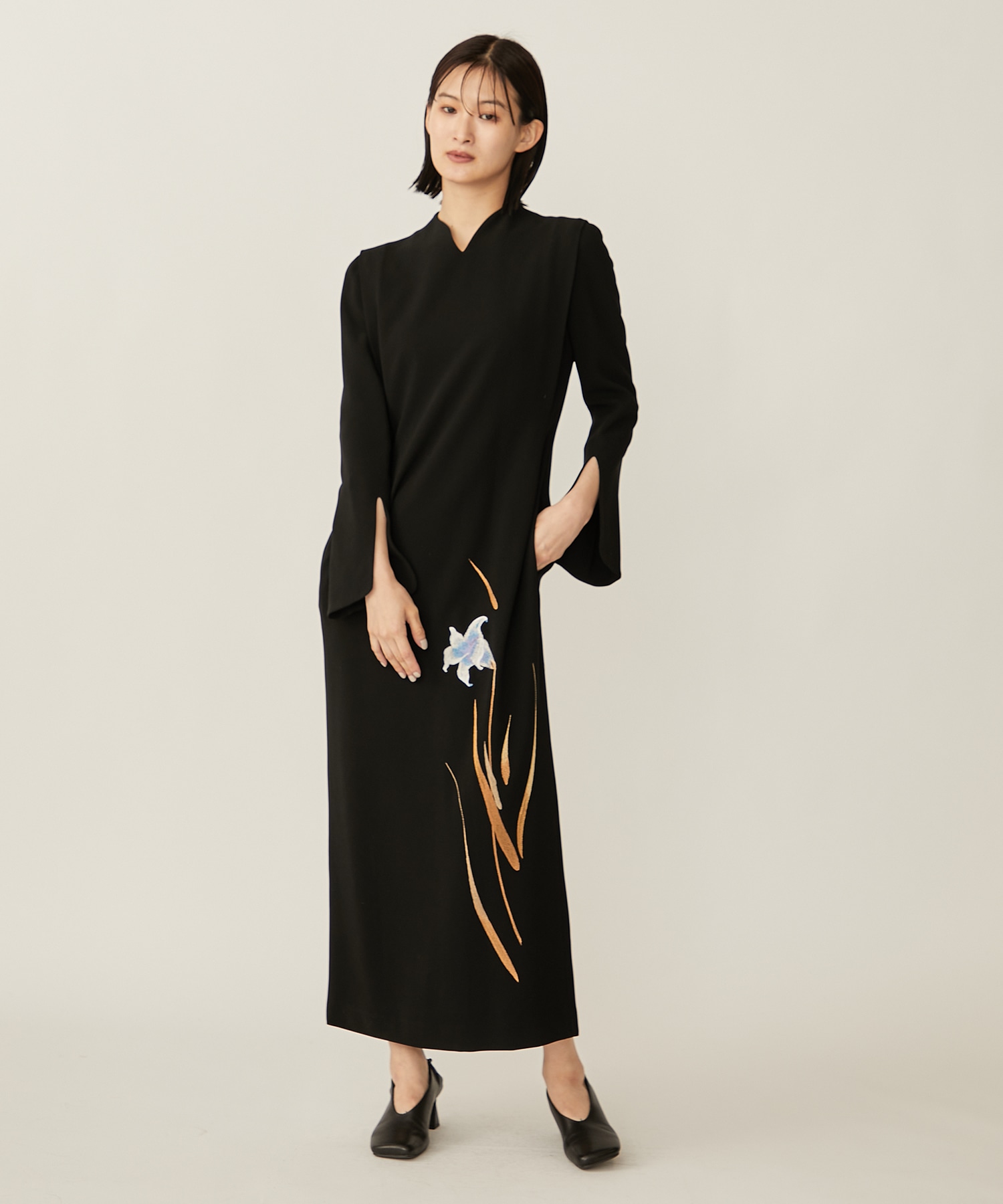 Triacetate Floral Embroidery Dress(1 BLACK): Mame Kurogouchi