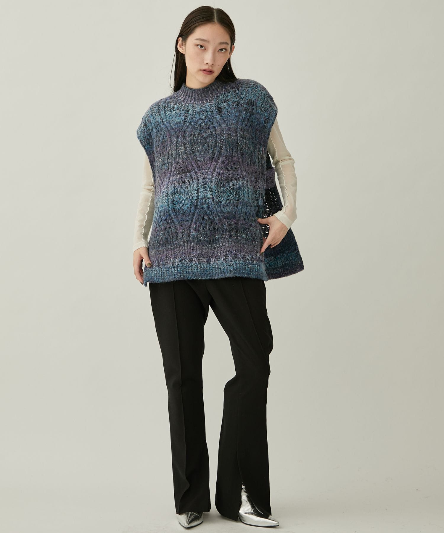 murral Hazy knit vest