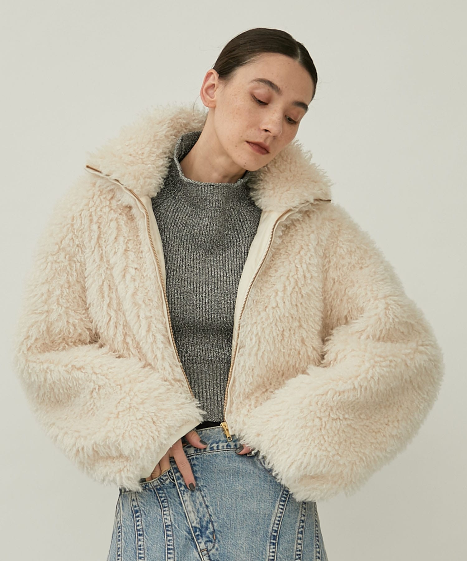 CRIMPED FUR CROPPED BLOUSON