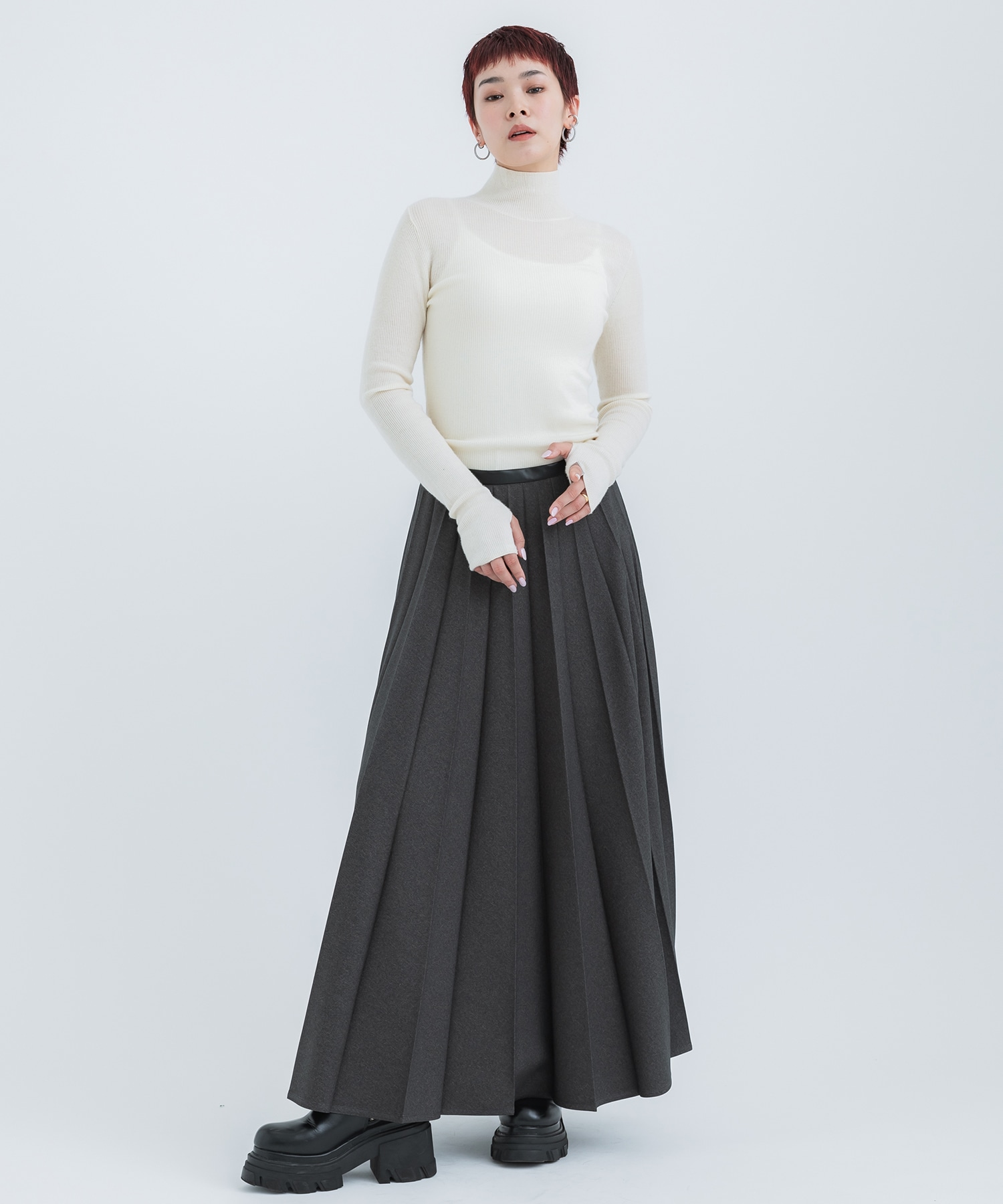 Wide Pleats Skirt(2 DARK GREY): : WOMENS｜ STUDIOUS ONLINE公式通販 