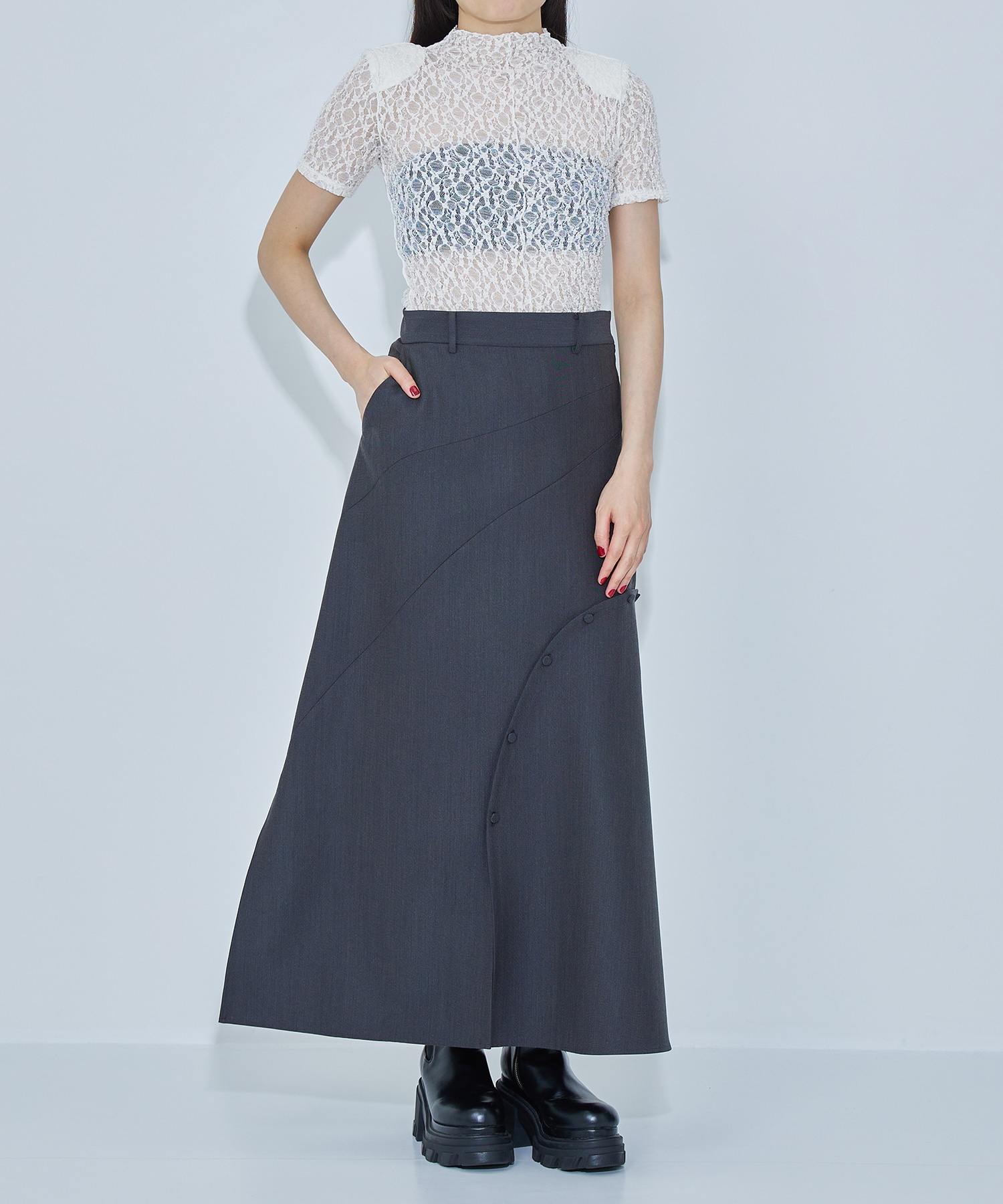 Wave Slashed Skirt(1 DARK GREY): STUDIOUS: WOMENS｜ STUDIOUS 