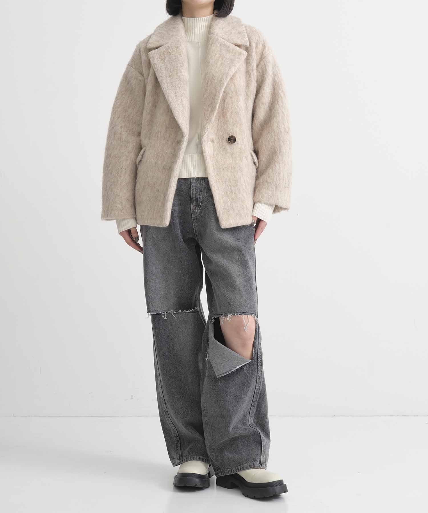 Oversized Waist Mark Half COAT STUDIOUS