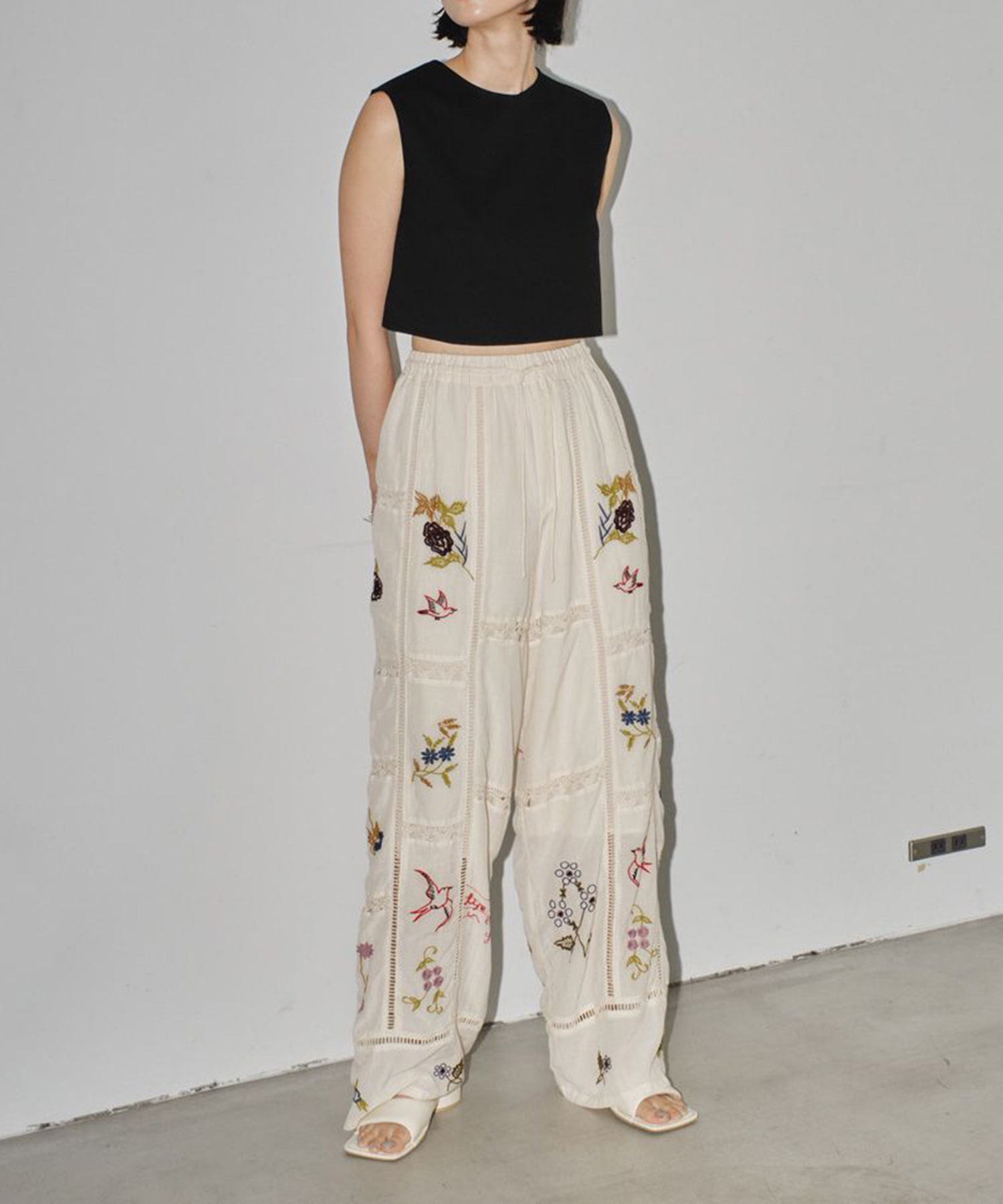 Embroidery Patchwork Trousers(36 ECRU): TODAYFUL: WOMENS 