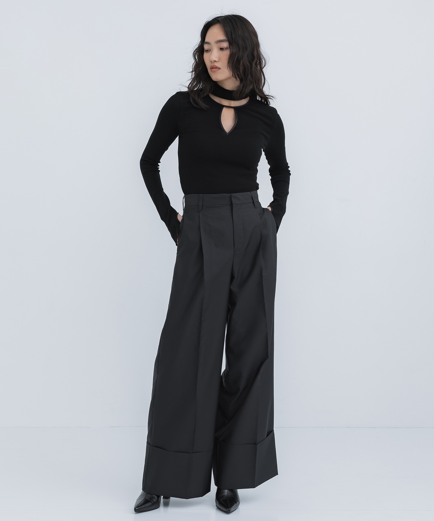 DOUBLE CLOTH WIDE PANTS CINOH