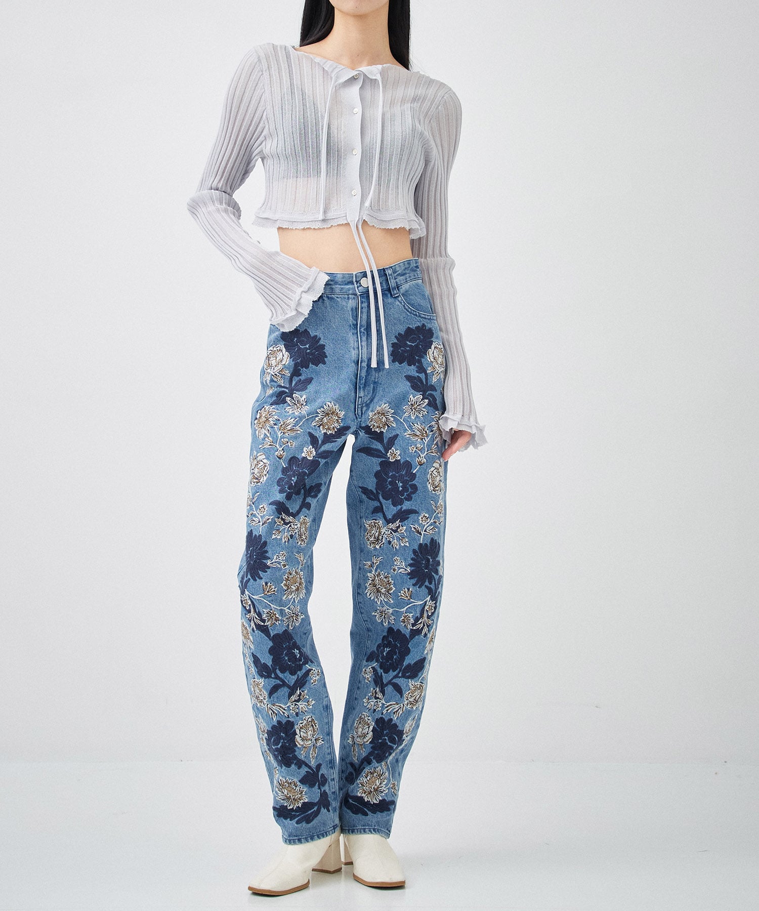 FLOWER EMBROIDERY PANTS CLANE