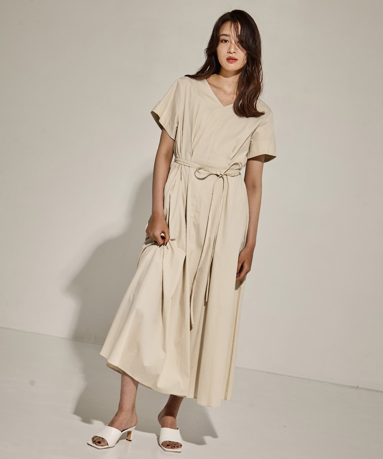 V-Neck Flare Dress STUDIOUS