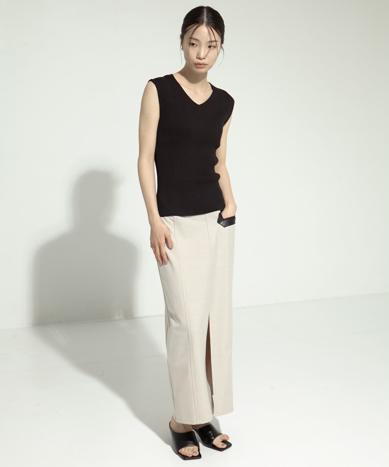 V-Neck Rib Knit Top STUDIOUS
