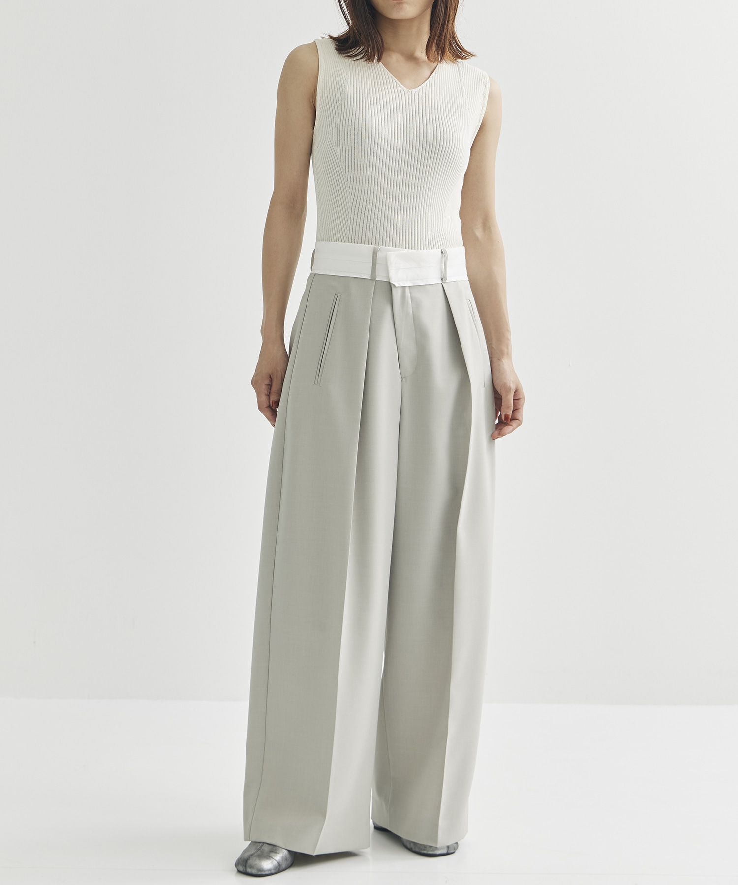 Asymmetric Front Trousers STUDIOUS