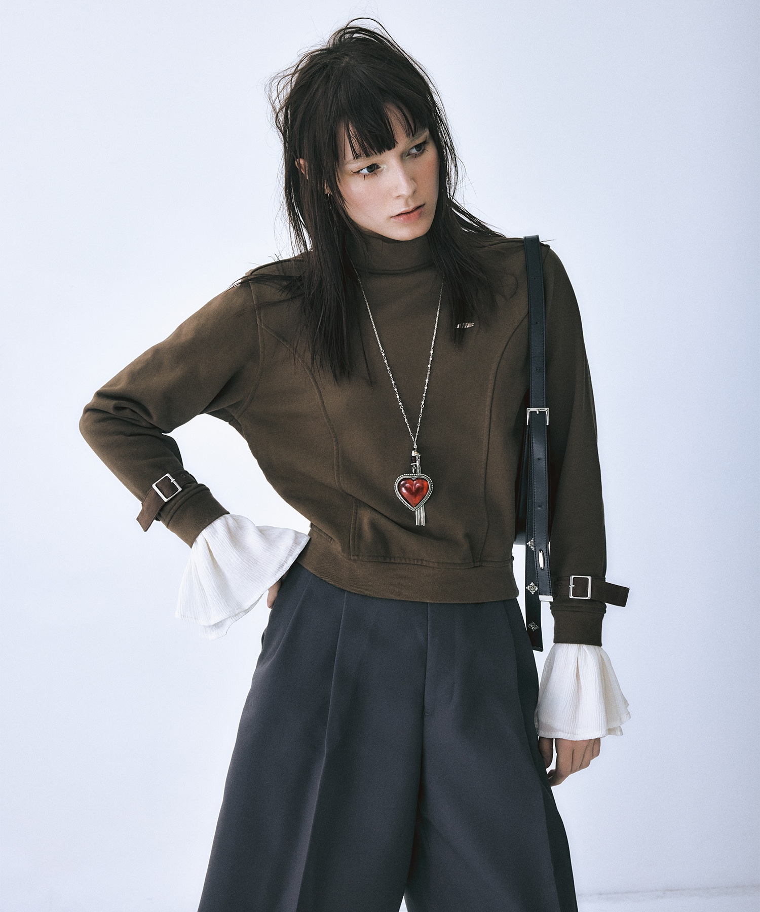 cuffs belted pullover tanakadaisuke