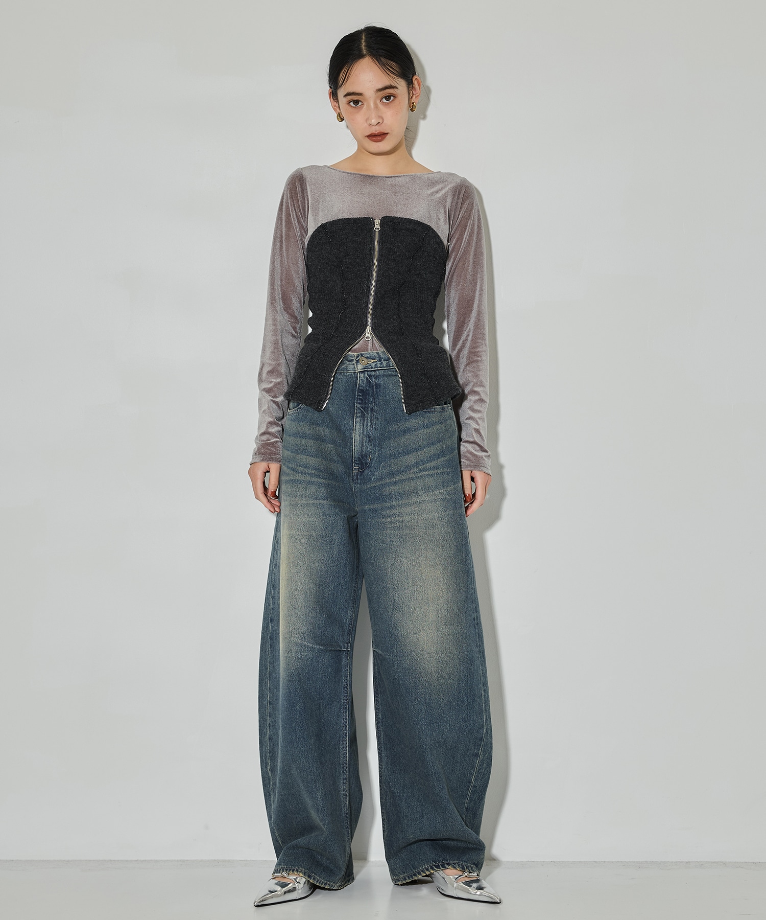 Barrel Leg Jeans STUDIOUS