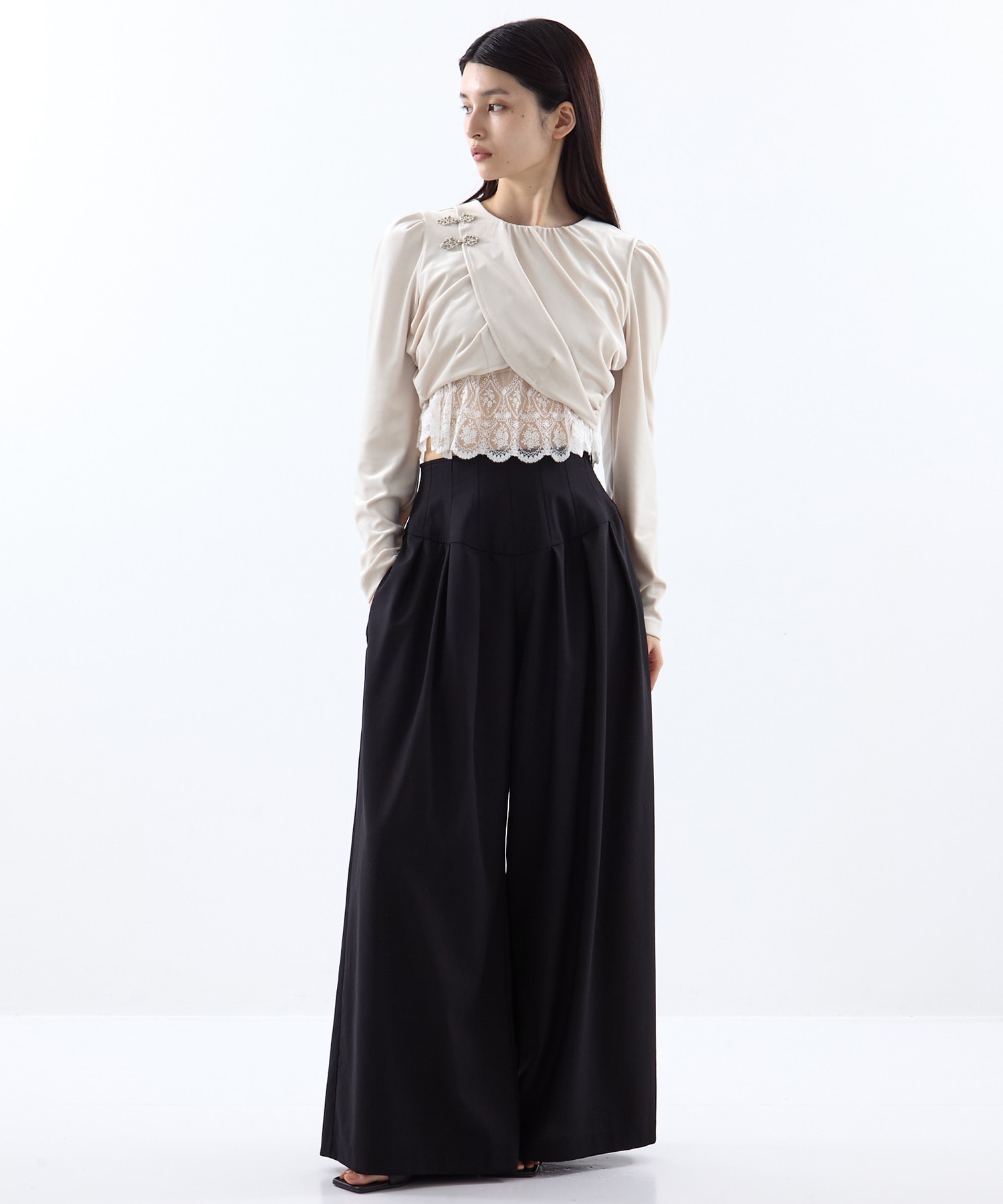 gather neck velour tops tanakadaisuke