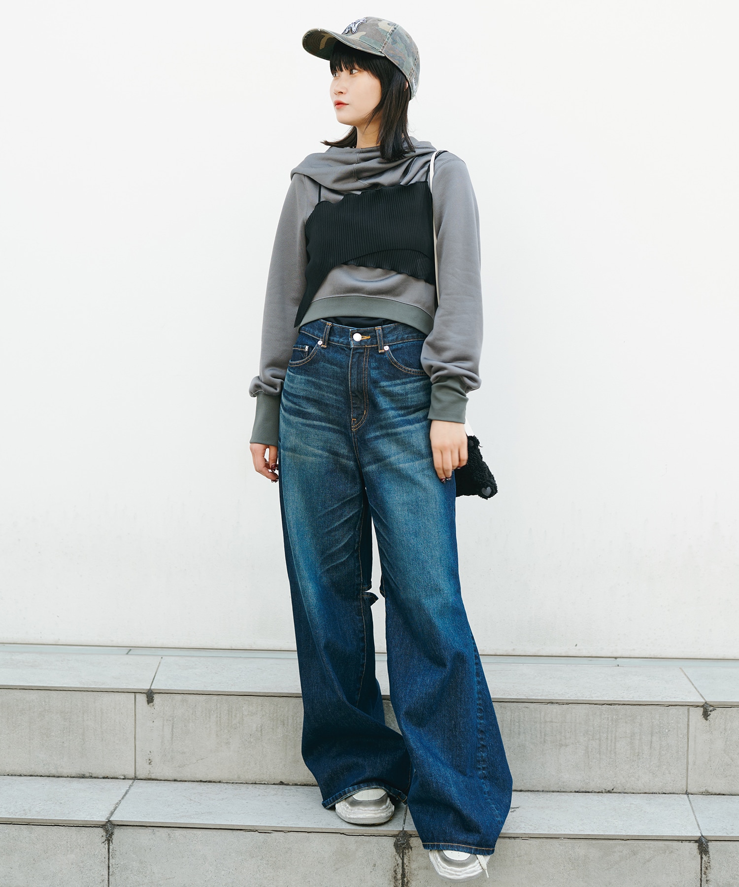 Cropped Relaxed Sweat Hoodie(1 GREY): Mame Kurogouchi Cropped Relaxed Sweat Hoodie(1 GREY): Mame Kurogouchi
