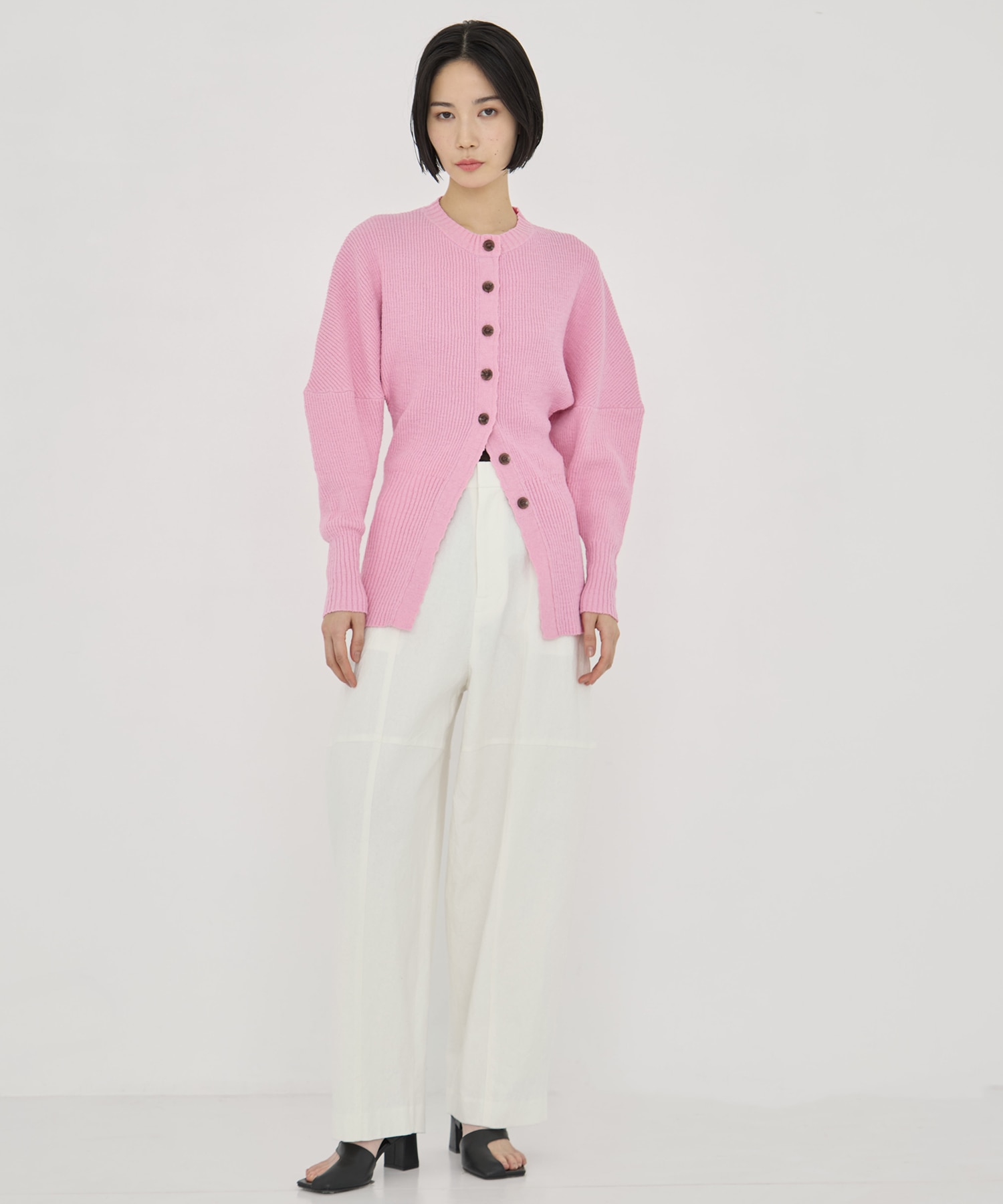 Greer crew neck knit cardigan AKIRANAKA