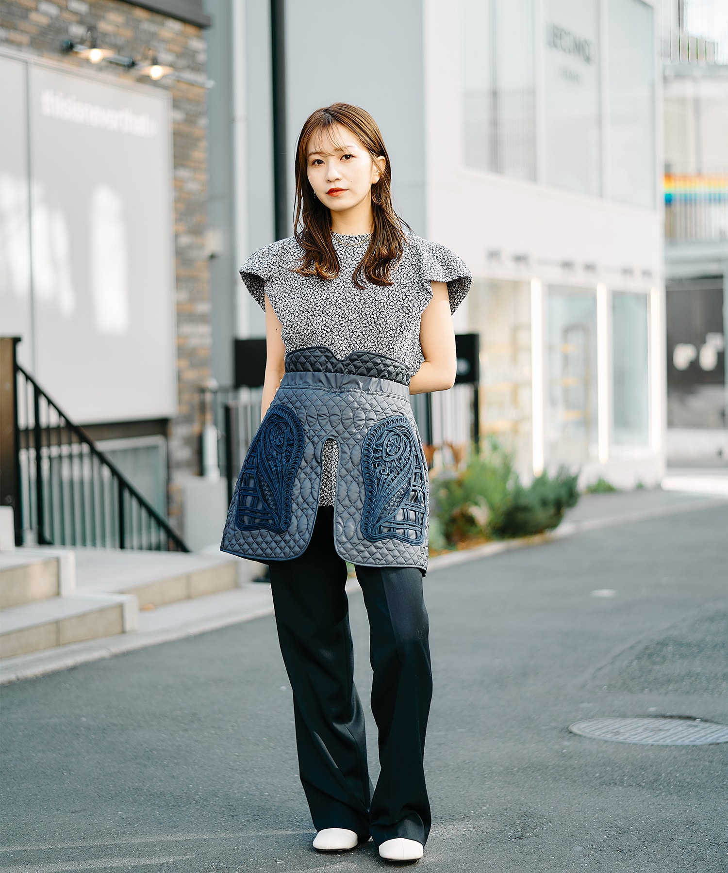 MameKurogouchi コーディングエンブロイダードネップコットンスカート Mame Kurogouchi(マメ) Cording Embroidered Nep-Cotton Skirt