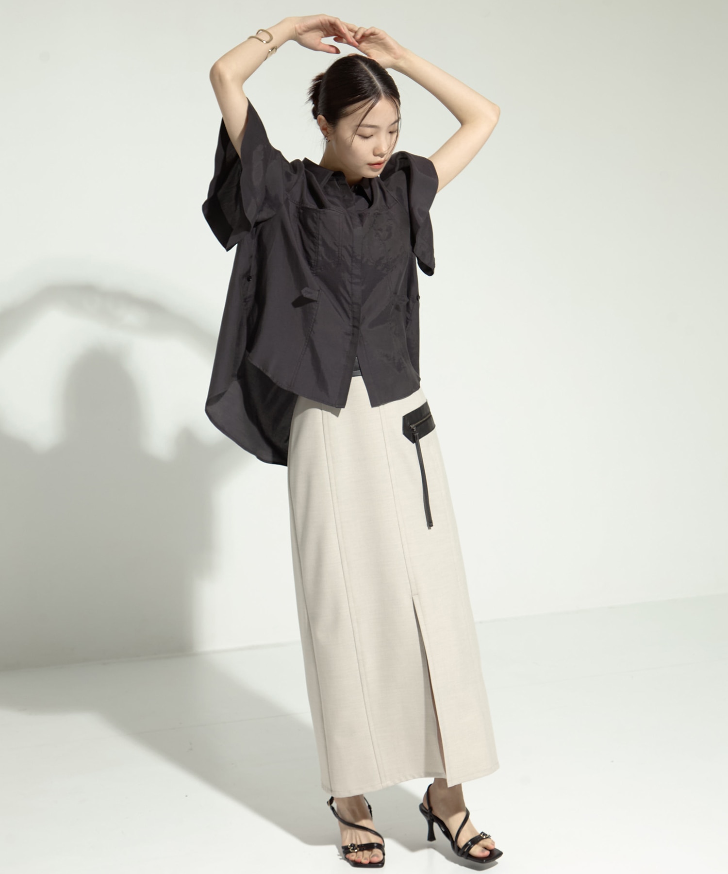 Hem Flare 2way Blouse STUDIOUS