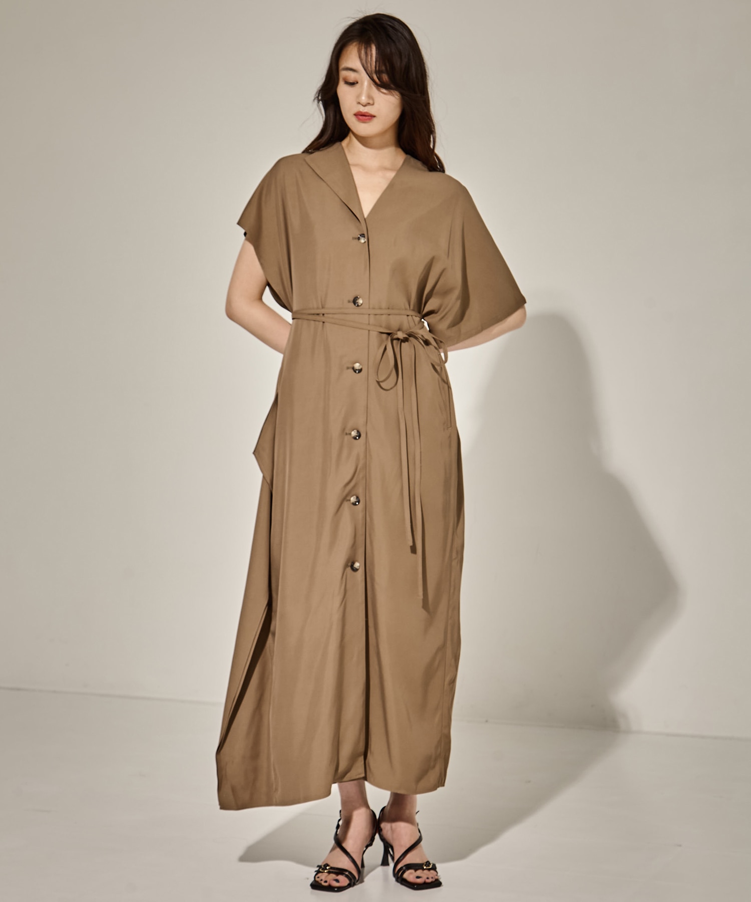Ana asymmetry dress BE AKIRANAKA