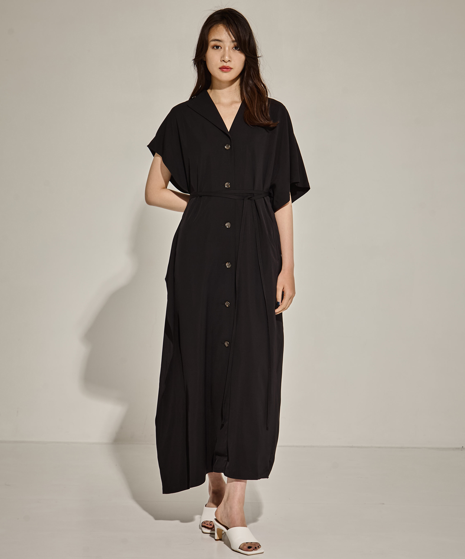 Ana asymmetry dress BK AKIRANAKA