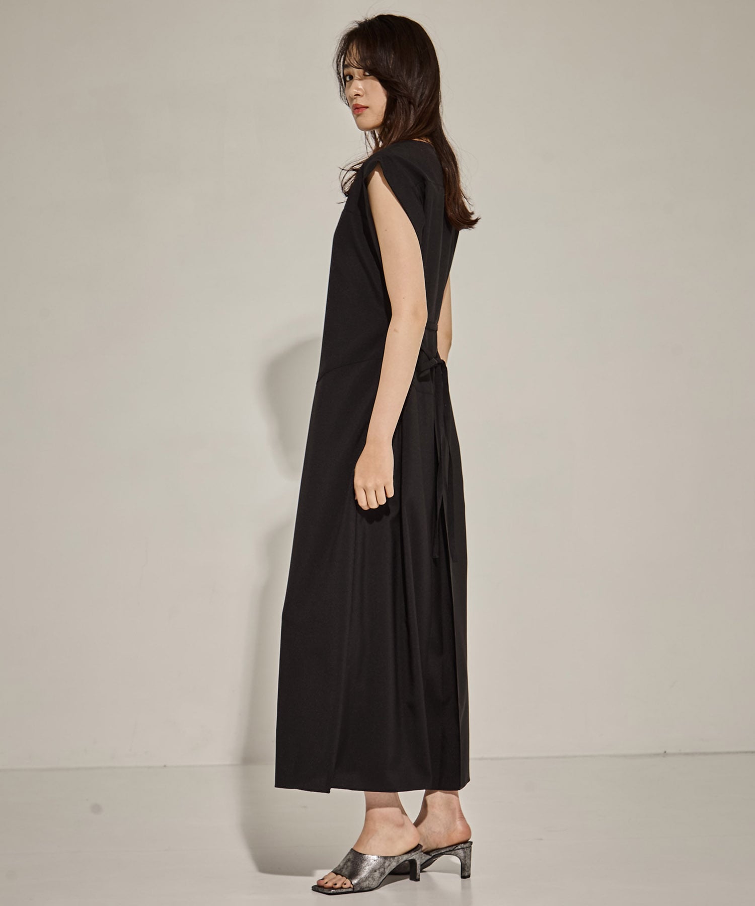 Back Tucked Dress STUDIOUS
