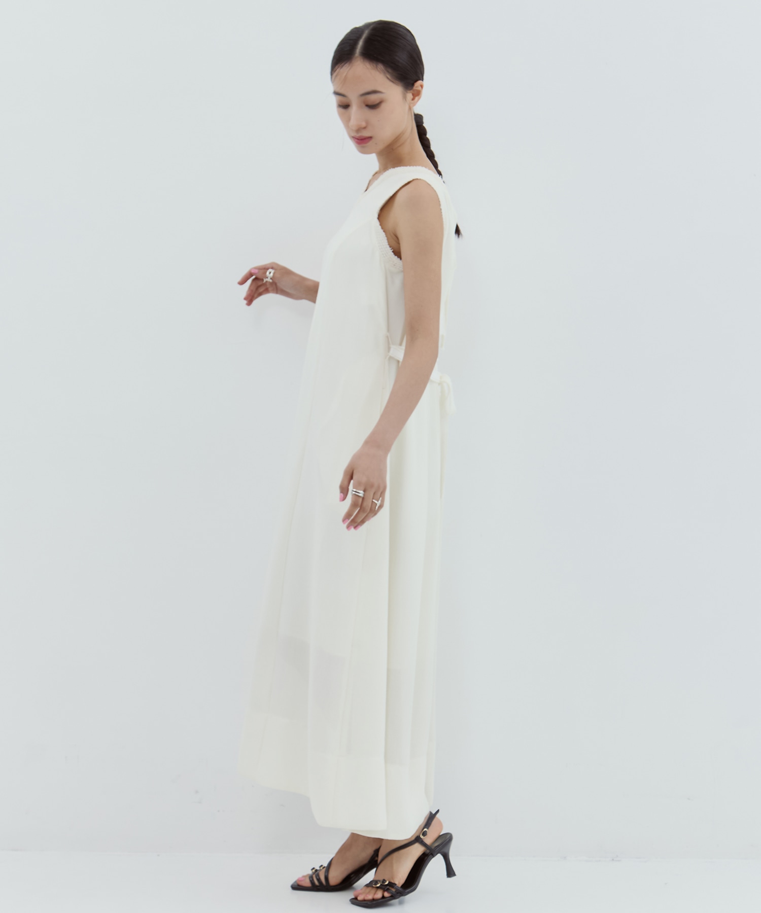 V Neck Sleeveless Mesh Dress STUDIOUS