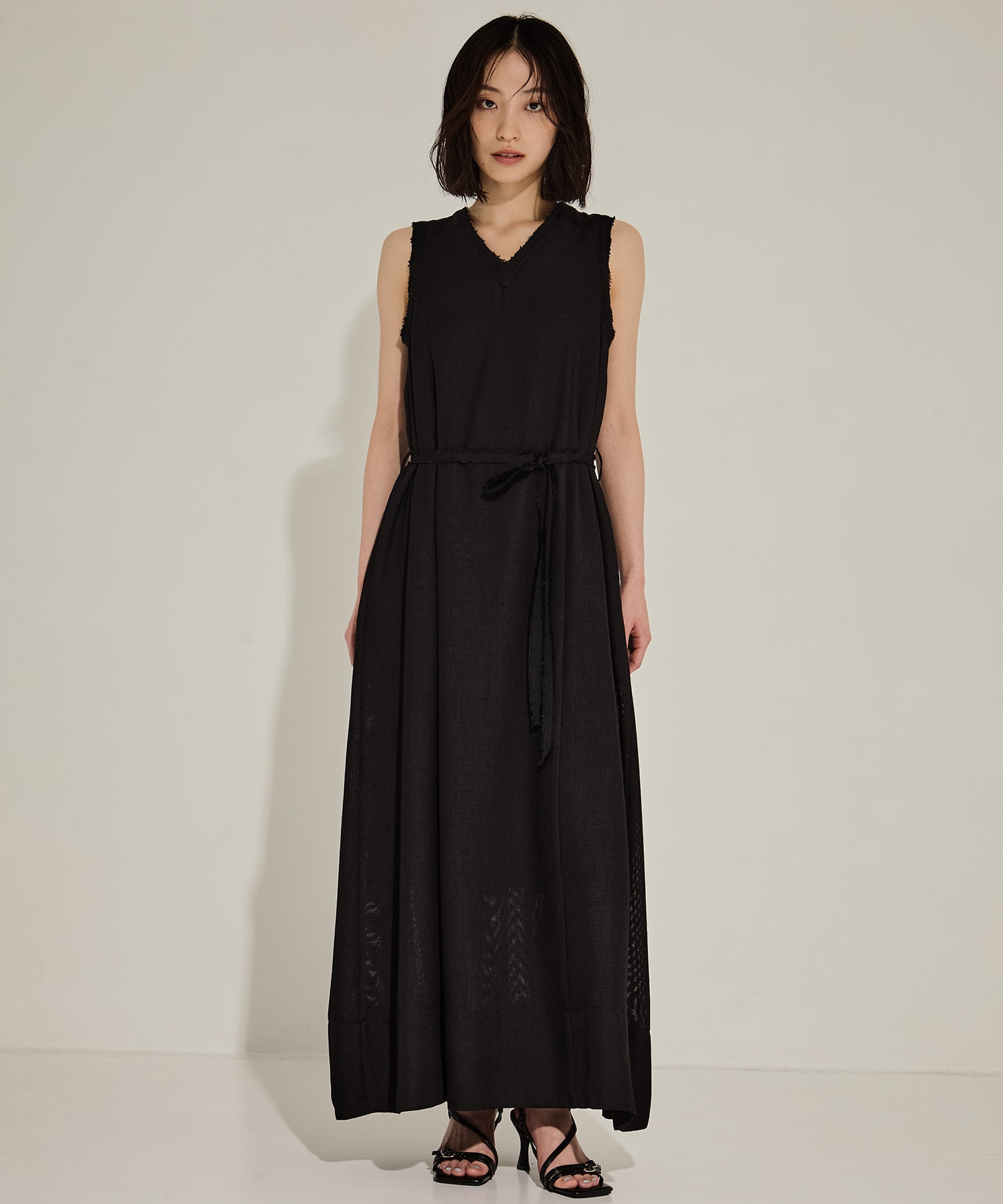 V Neck Sleeveless Mesh Dress STUDIOUS