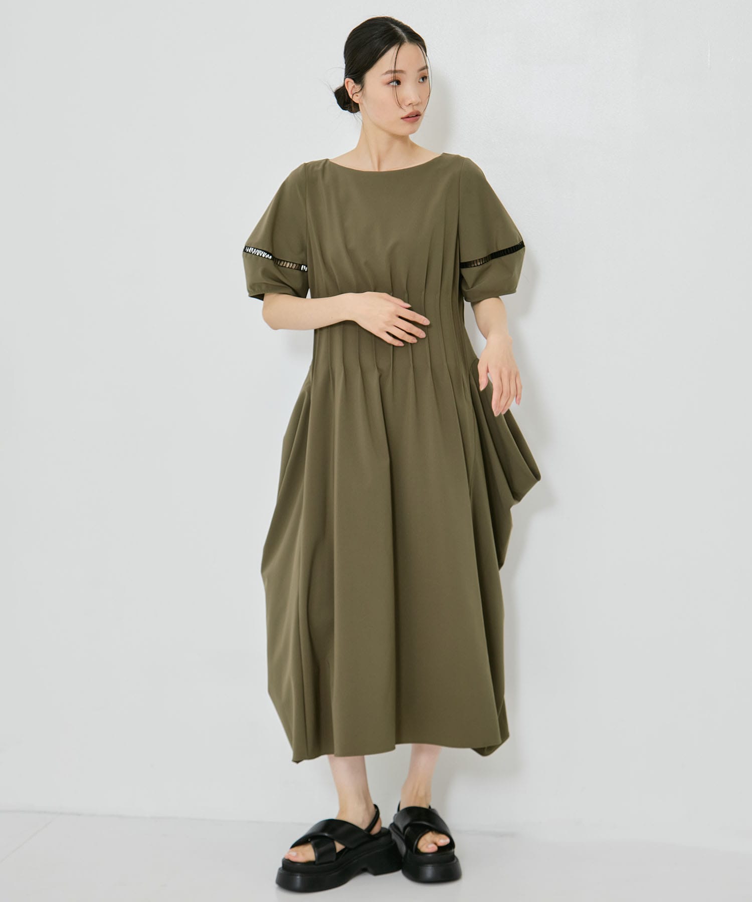 PIN TUCK VOLIME SLEEVE DRESS STUDIOUS