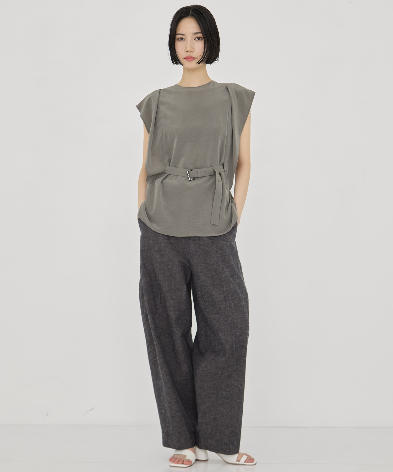 Janna drape sleeve pullover AKIRANAKA