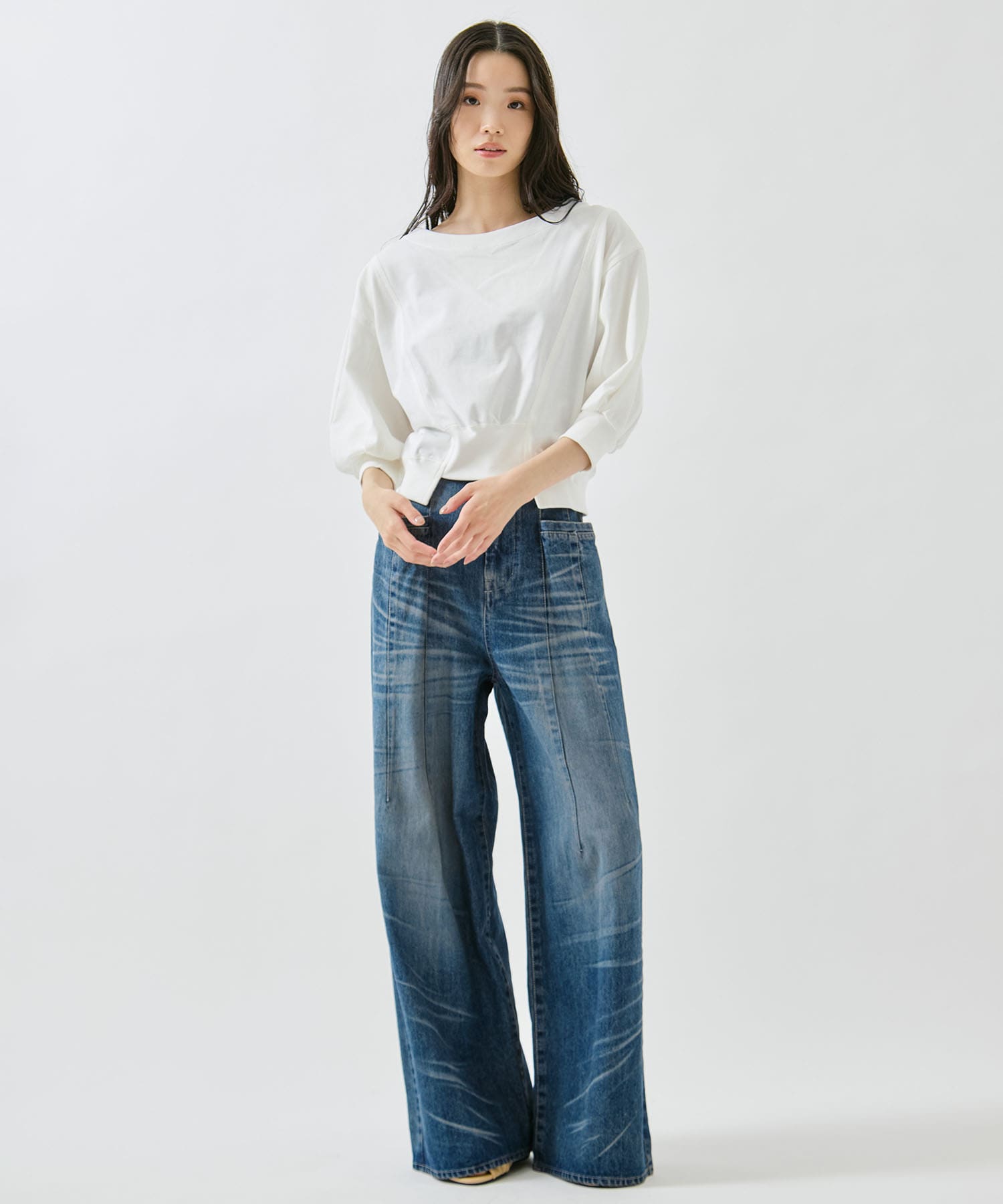 2WAY VOLUME SLEEVE TOPS STUDIOUS