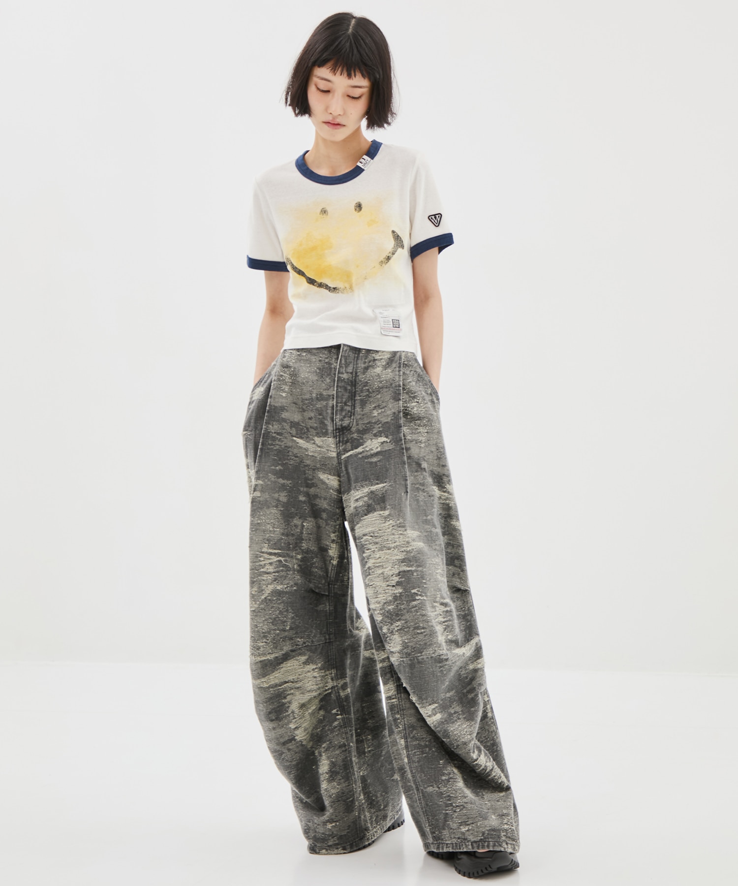 SMILY FACE PRINTED MINI TEE Maison MIHARA YASUHIRO