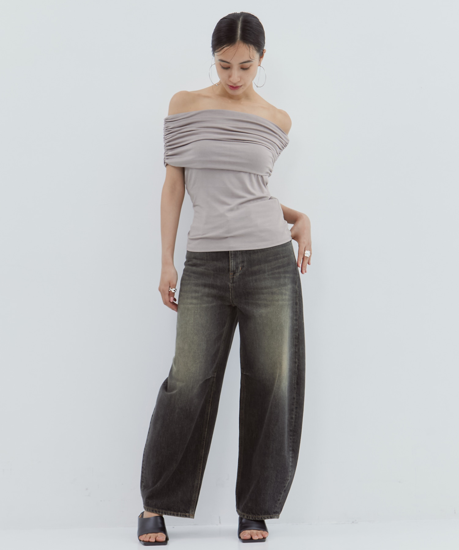 別注OFF SHOULDER TOPS determ