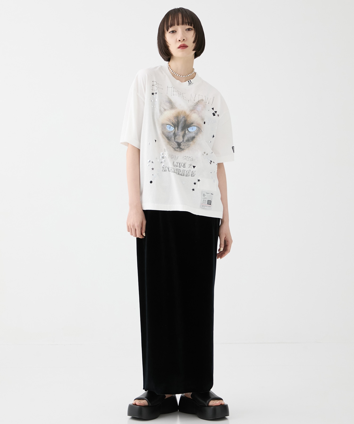 EMBELLISHED DISTRESSED TEE Maison MIHARA YASUHIRO