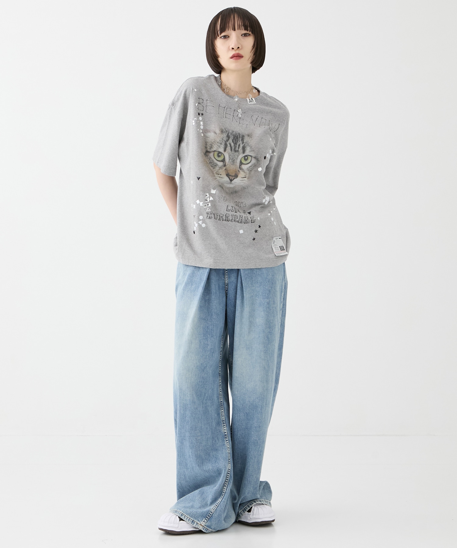 EMBELLISHED DISTRESSED TEE Maison MIHARA YASUHIRO