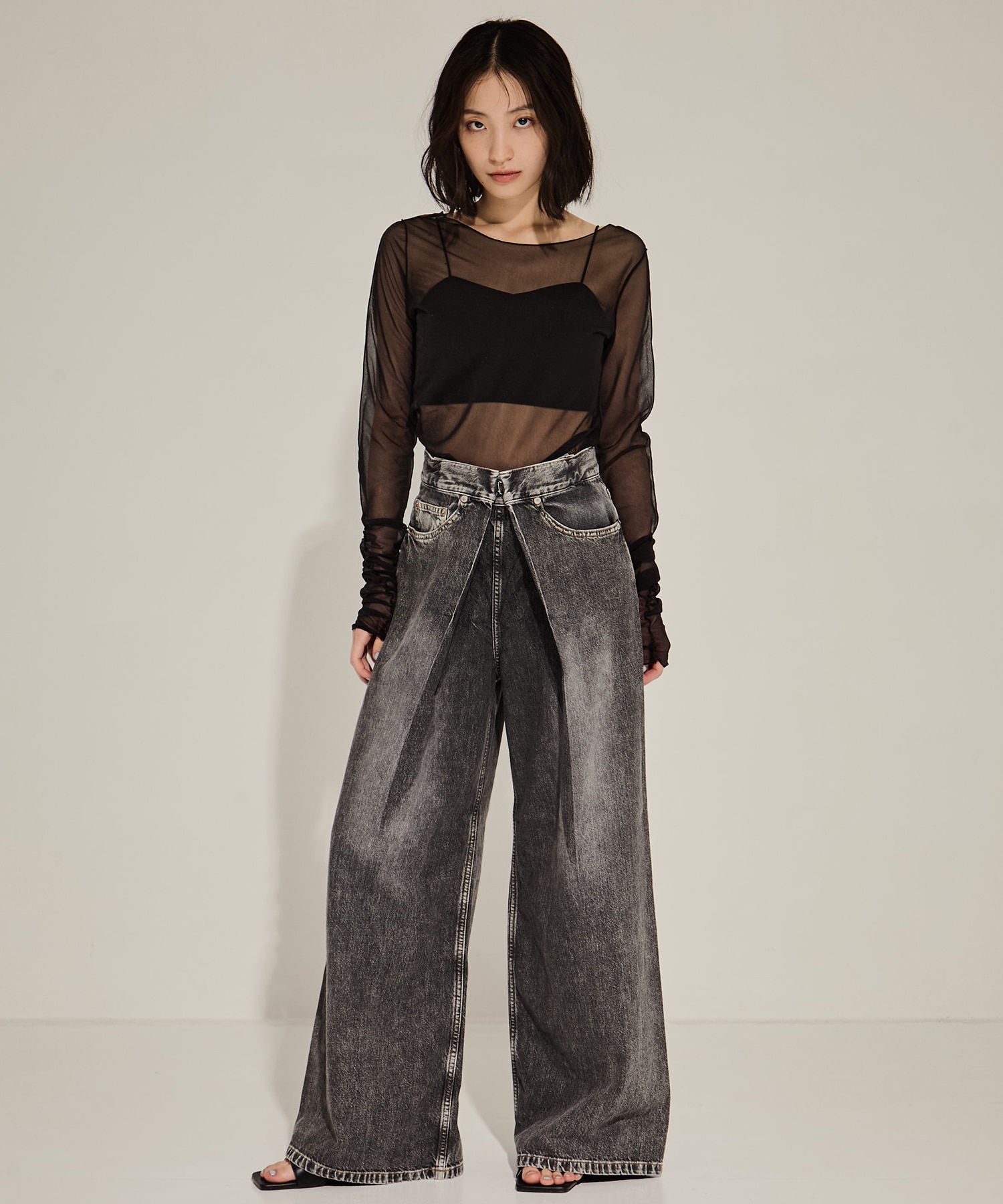 WASHED DENIM WIDE PANTS (SHORT LENGTH) JOHN LAWRENCE SULLIVAN