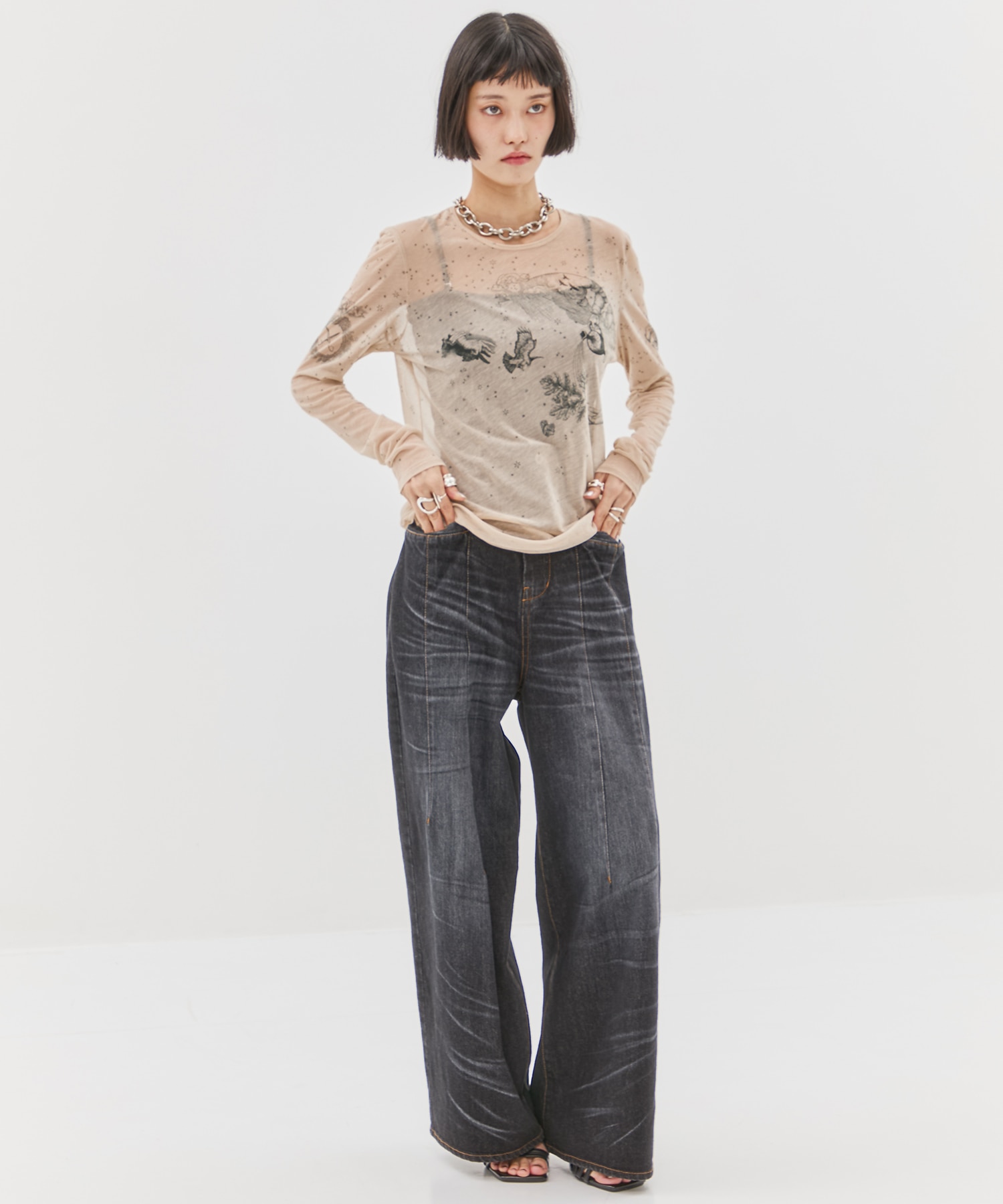 Tucked Wide Leg Jeans STUDIOUS